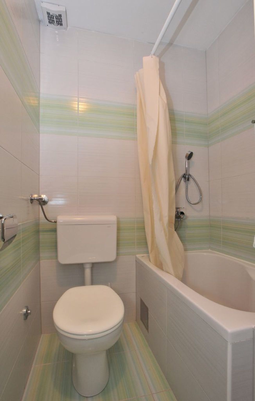 Apartments Pavlinović 66501-A1
