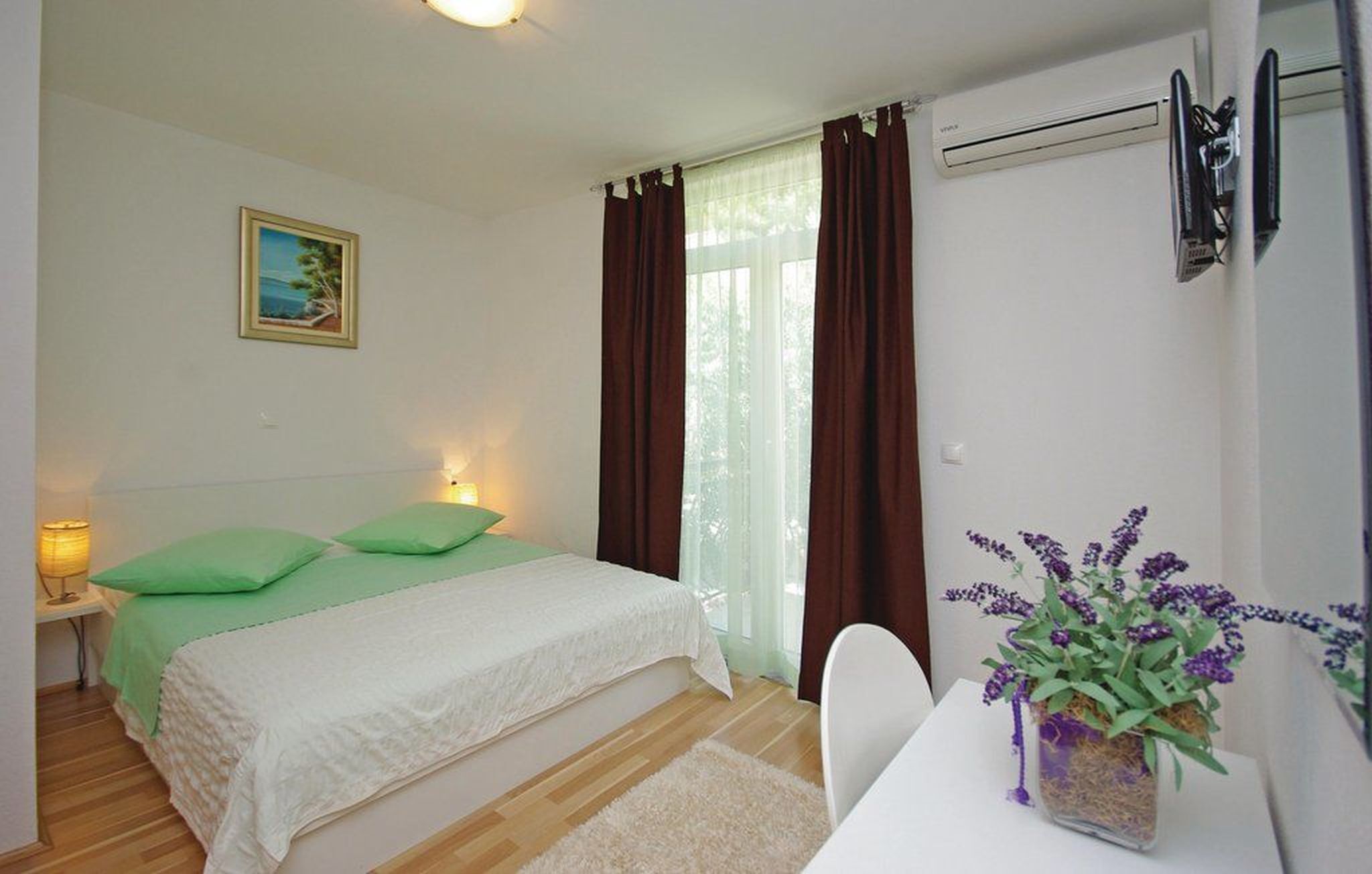 Apartments Pavlinović 66501-A1