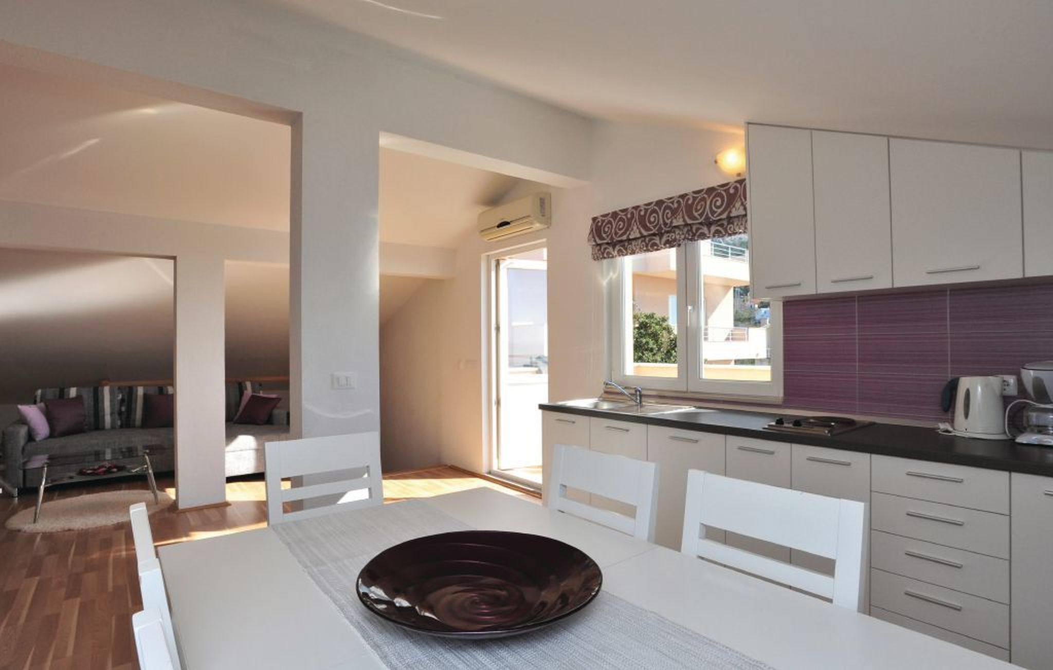 Apartments Pavlinović 66501-A1