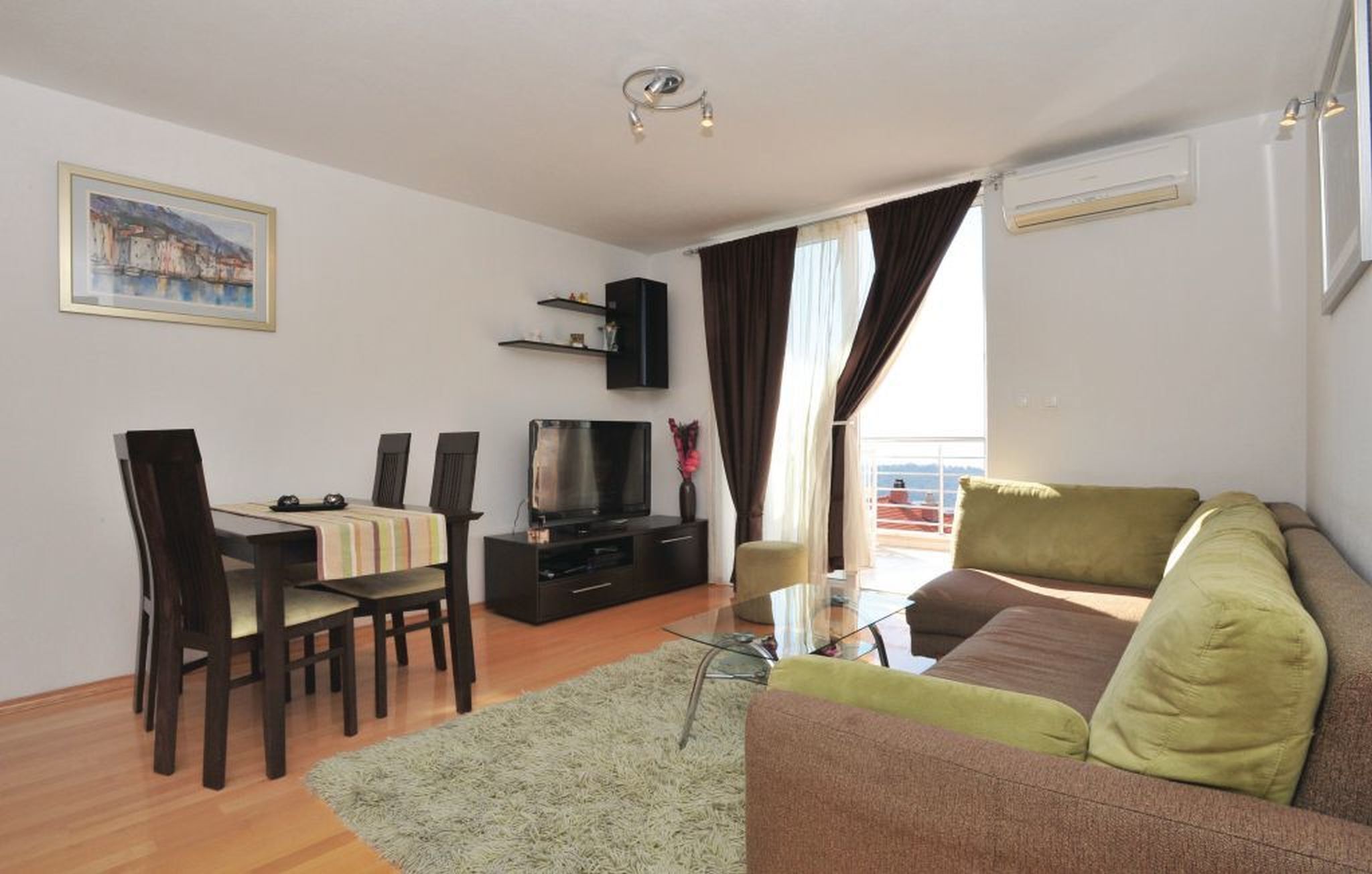 Apartments Pavlinović 66501-A2