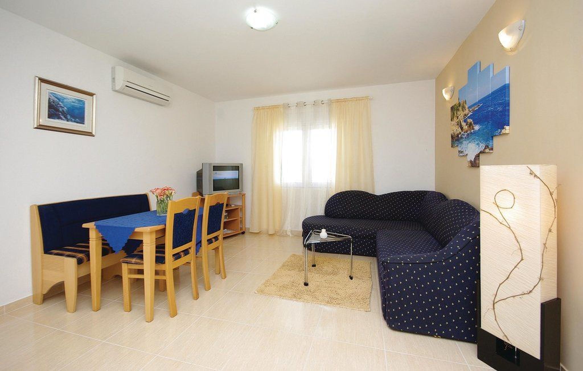 Apartments Pavlinović 66501-A3
