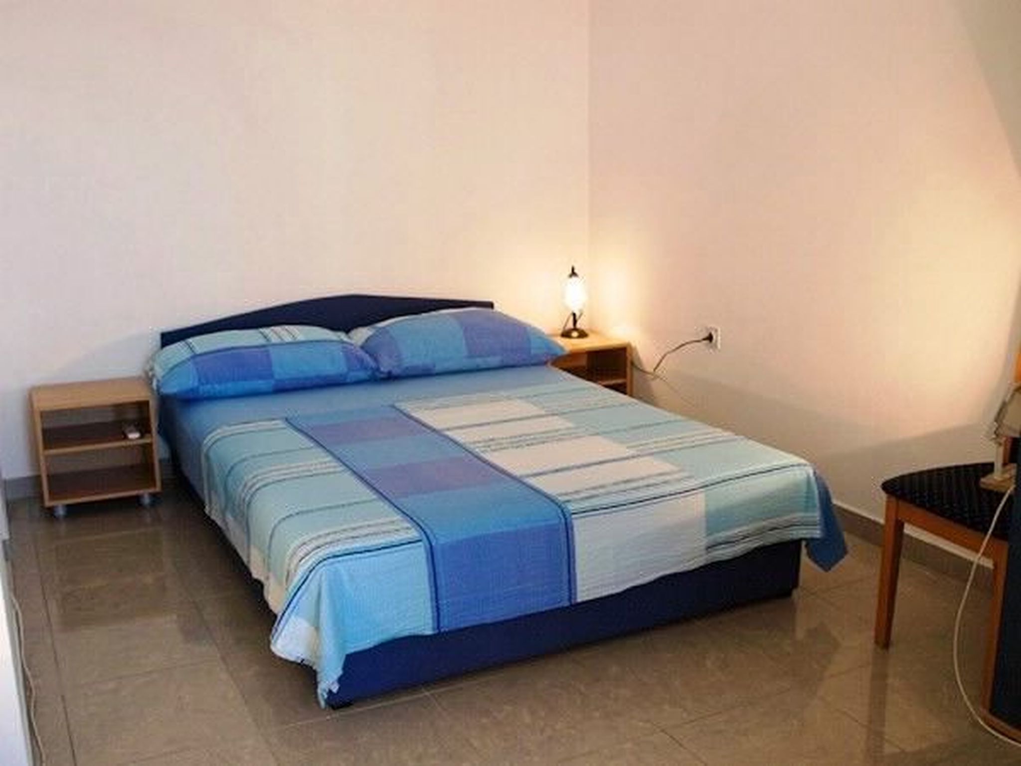 Apartments and Rooms Florijan 52371-S2