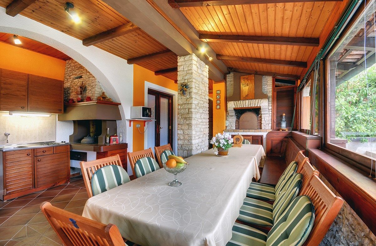 Casa Nicole 74334-A1