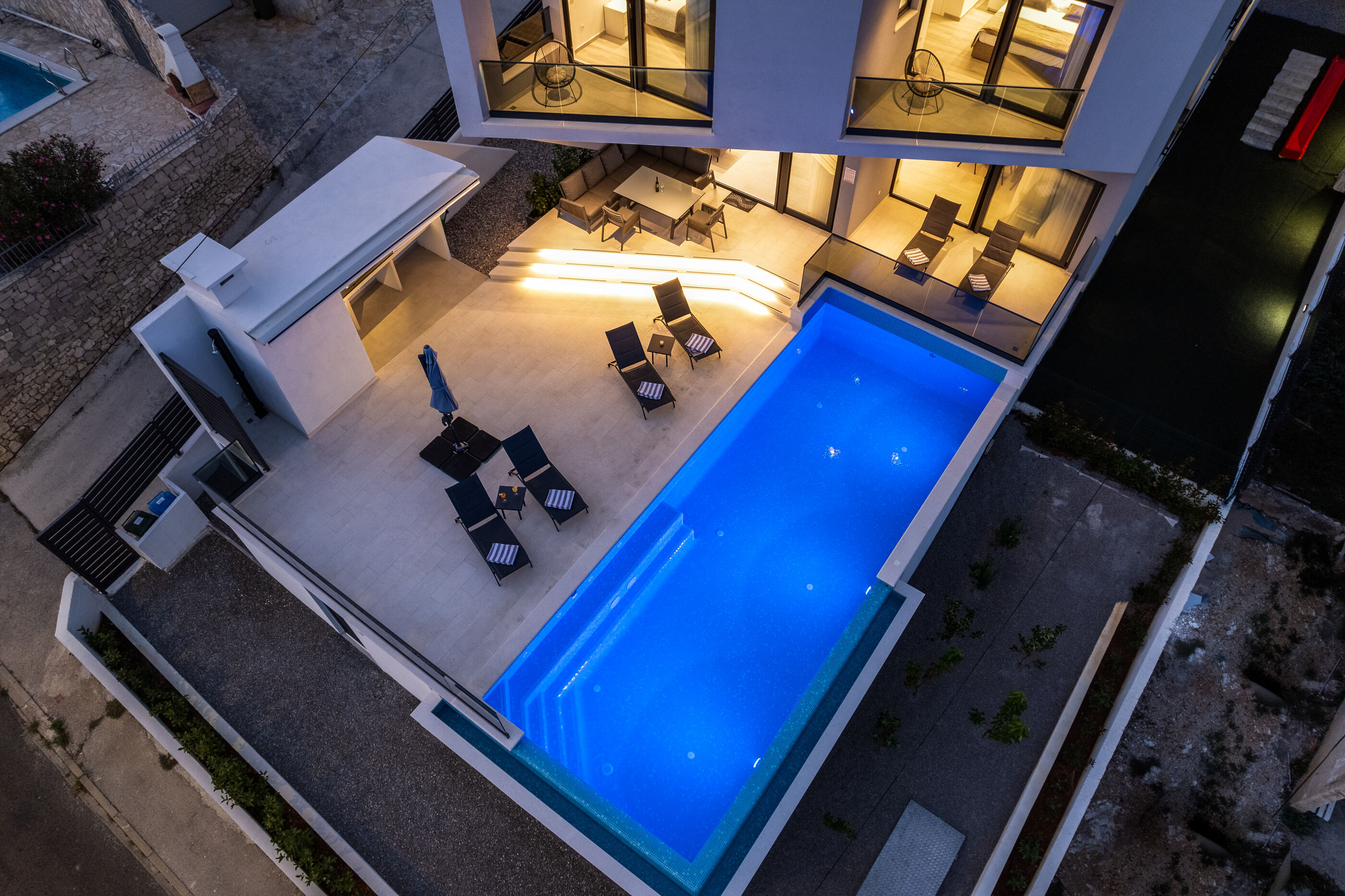 Photo of Villa Summer side