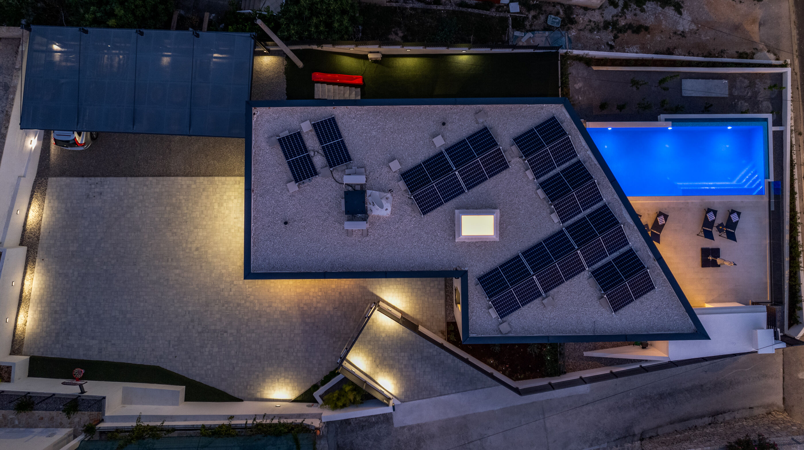 Photo of Villa Summer side