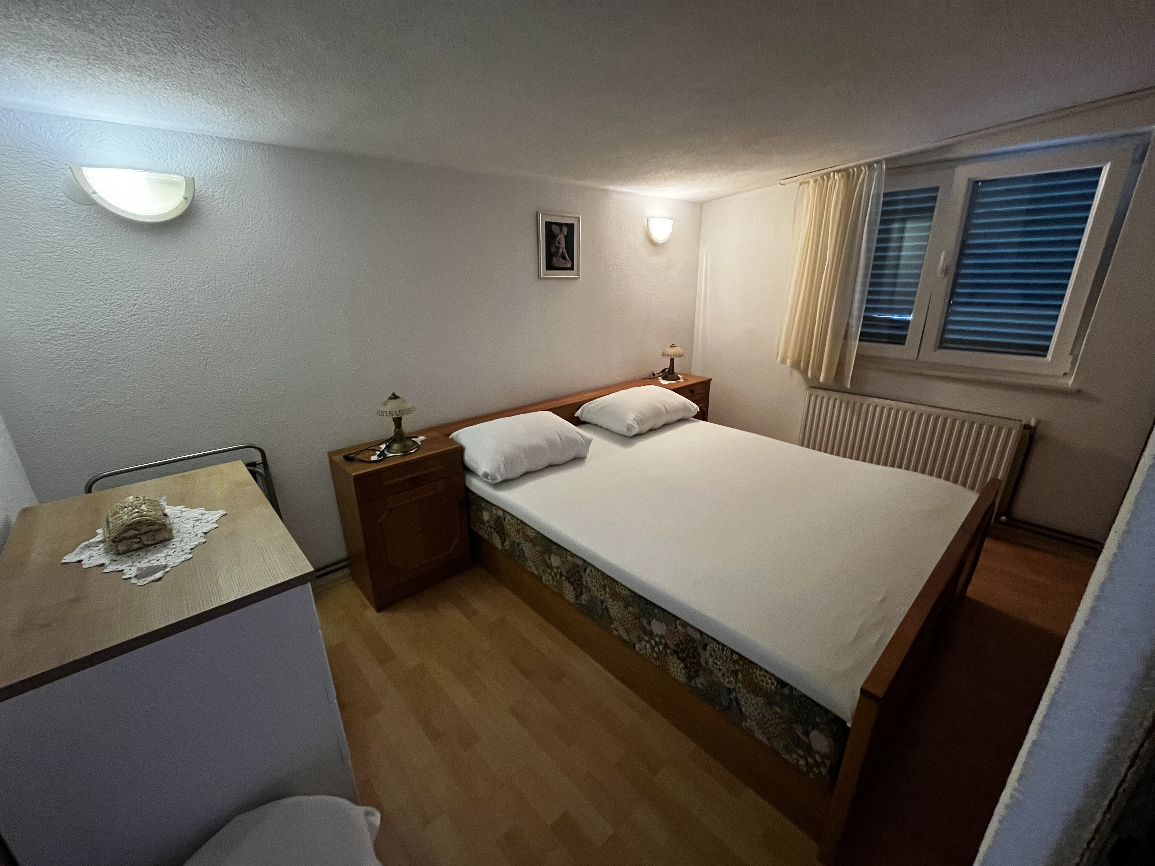 Apartment and Rooms Ruža 35621-A1
