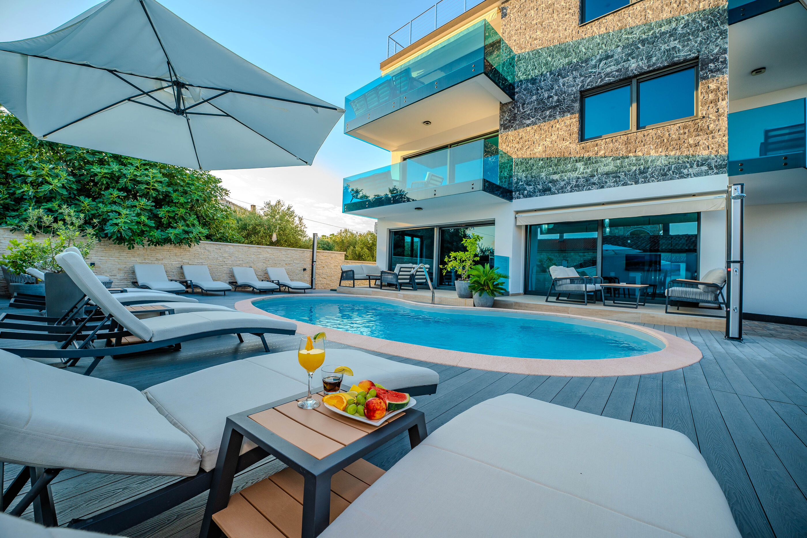 Apartments Luxury Villa Maloca 46111-A1