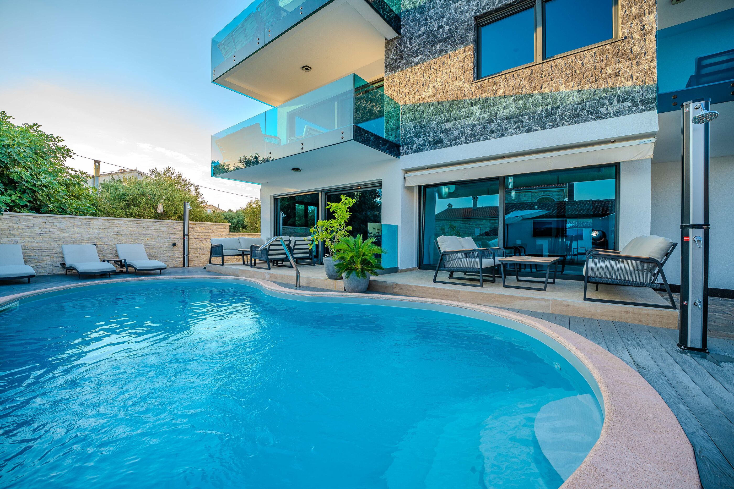 Apartments Luxury Villa Maloca 46111-A1