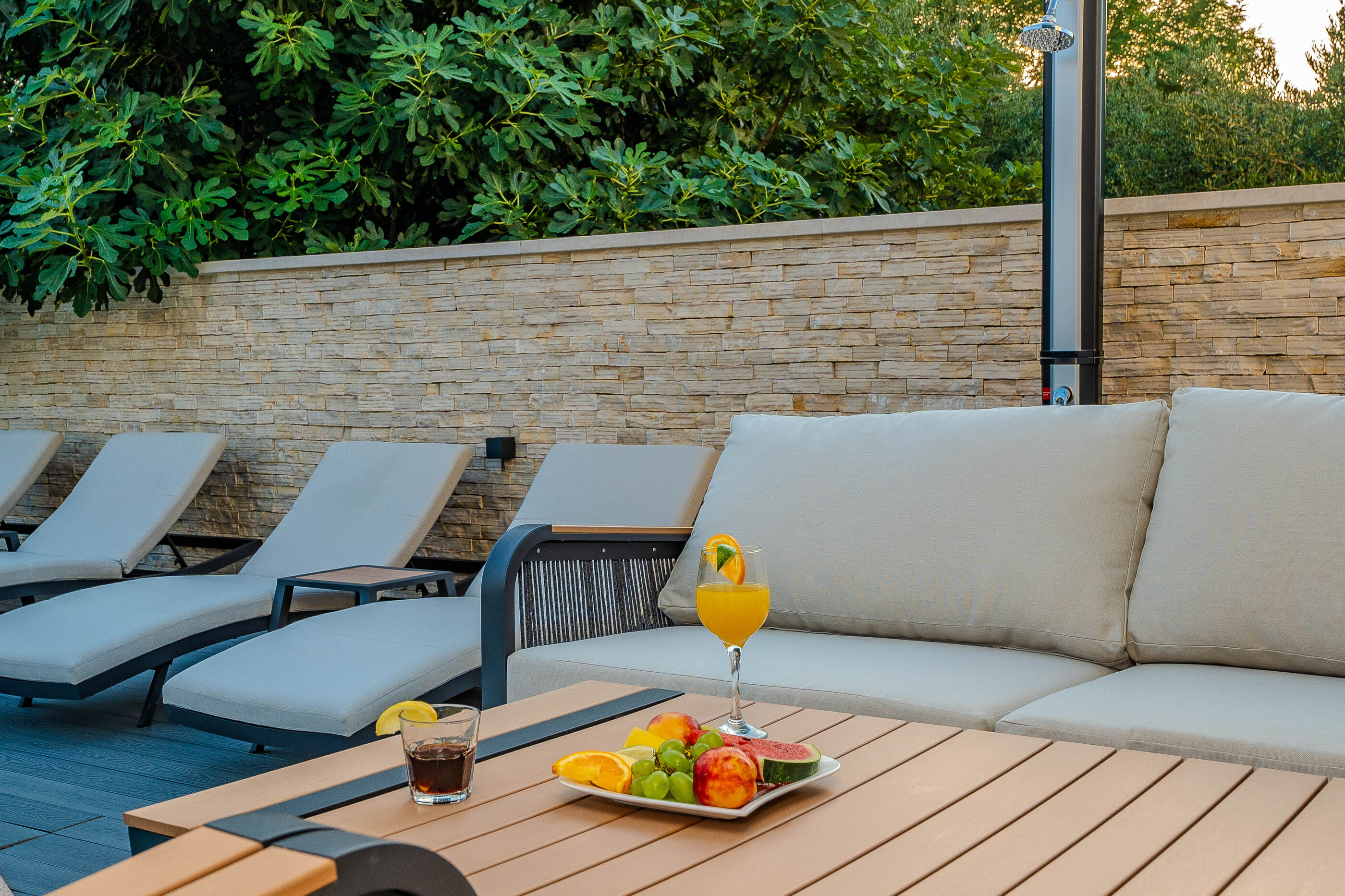 Apartments Luxury Villa Maloca 46111-A1