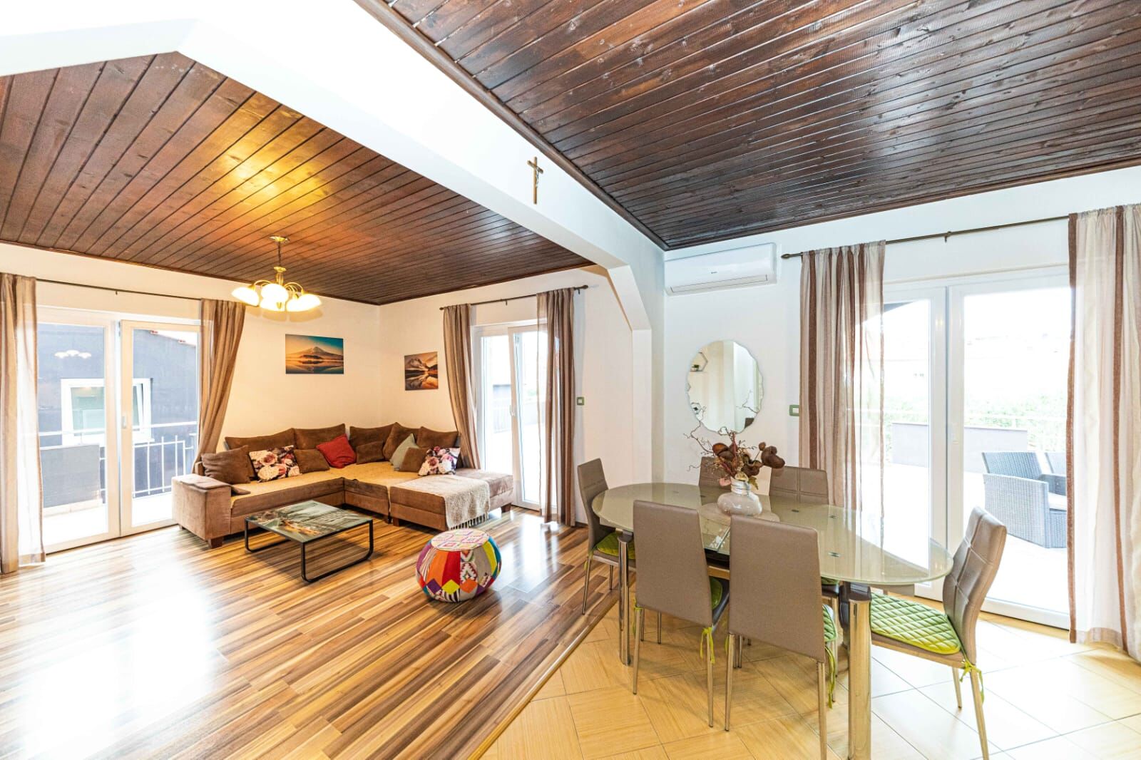 Apartments Piveta 115621-A1