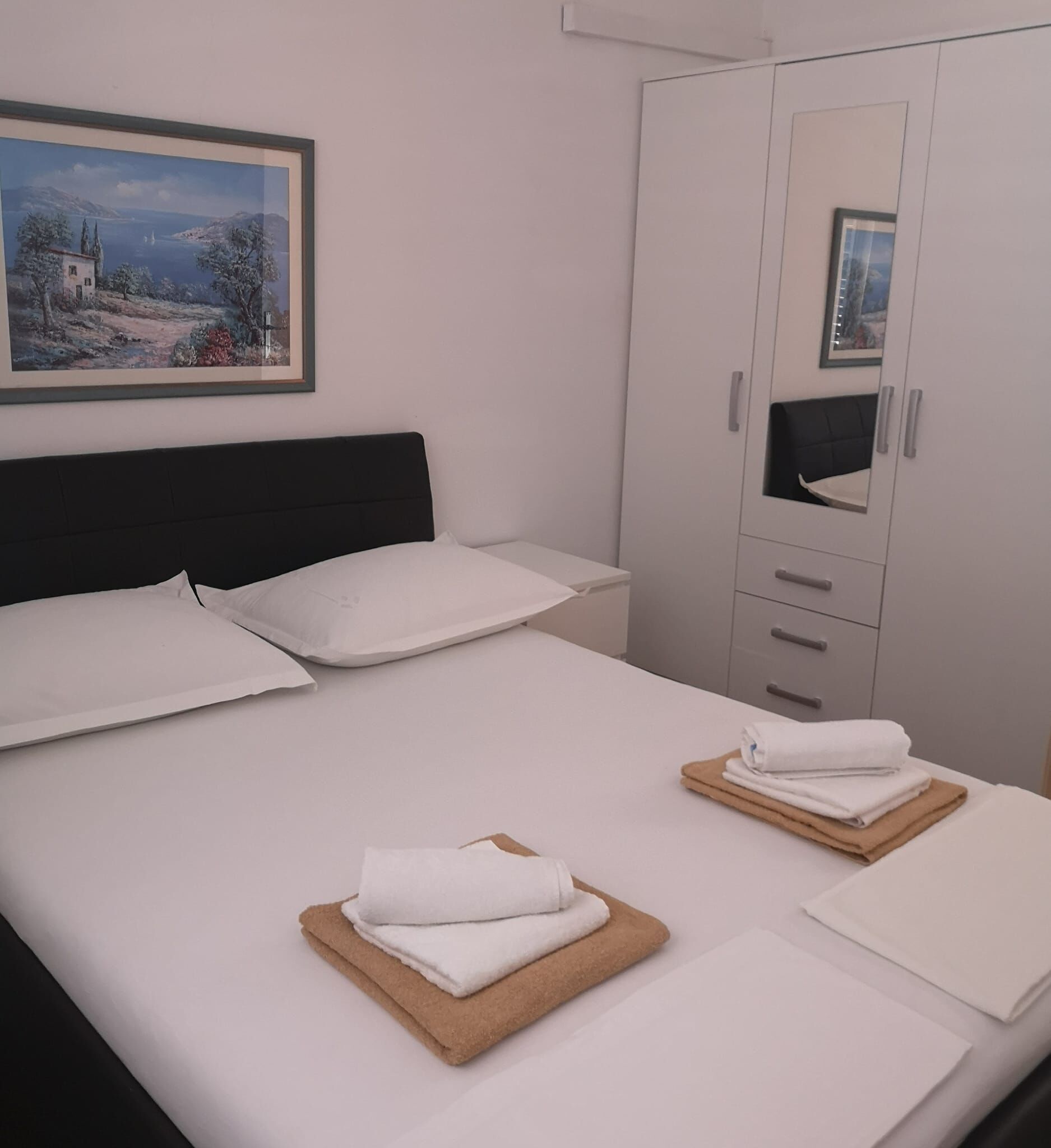 Apartments Nada 102031-A1
