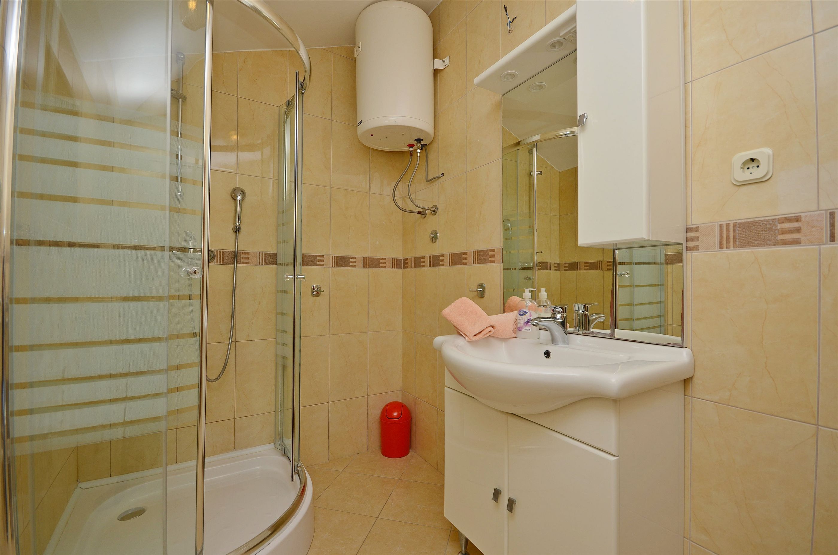 Apartments Zdenka 106431-A1