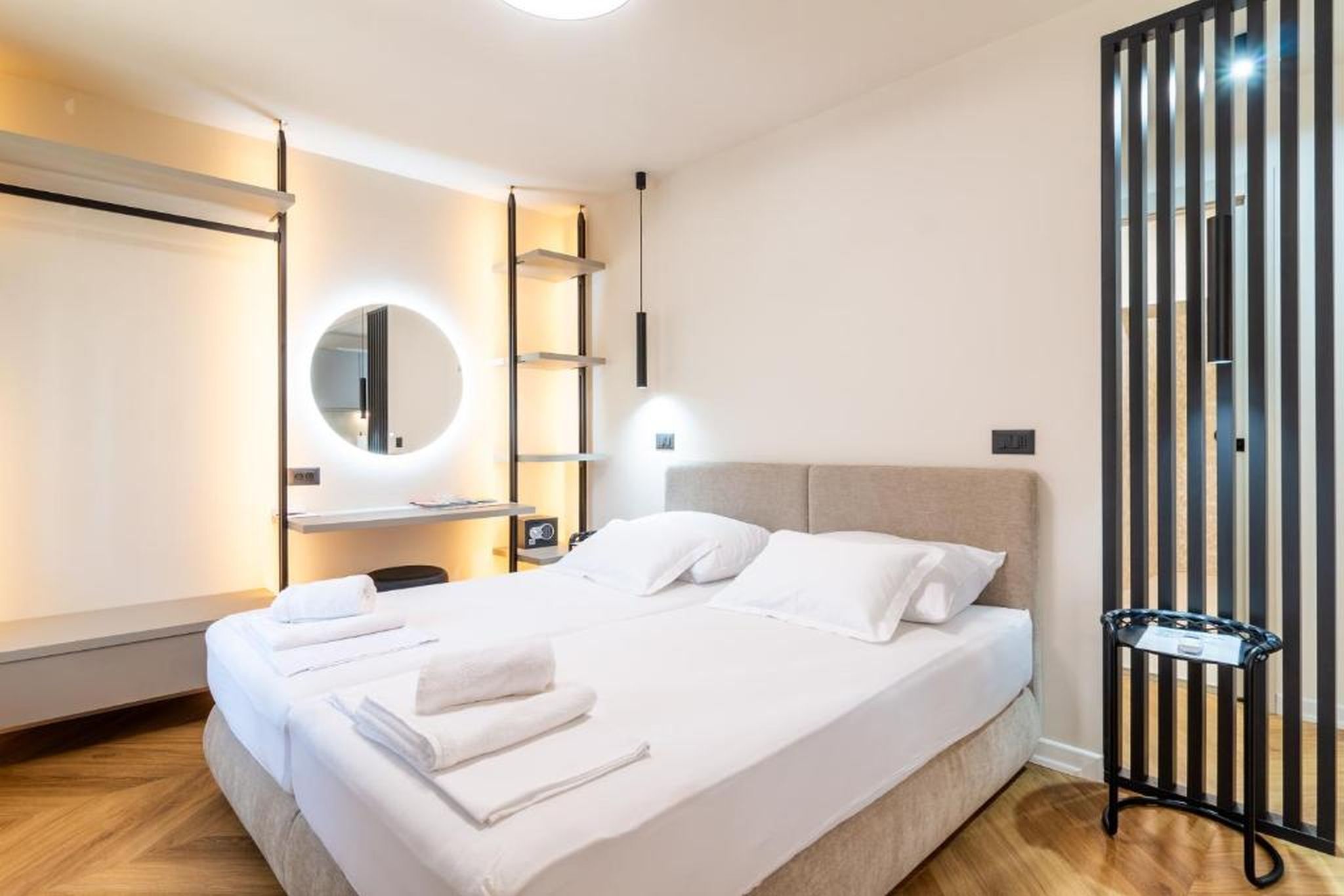 Apartments Centre In Stone House 115631-A1