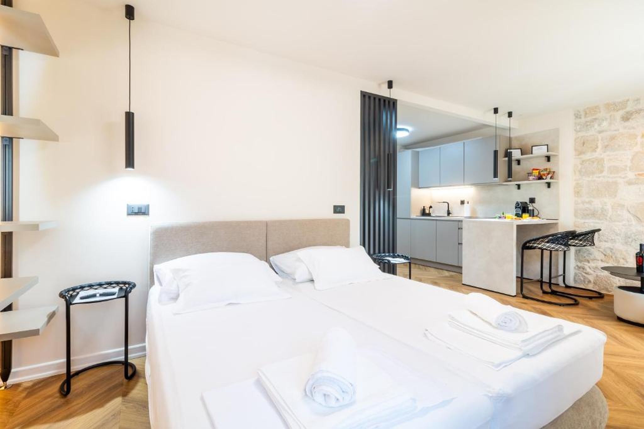 Apartments Centre In Stone House 115631-A1