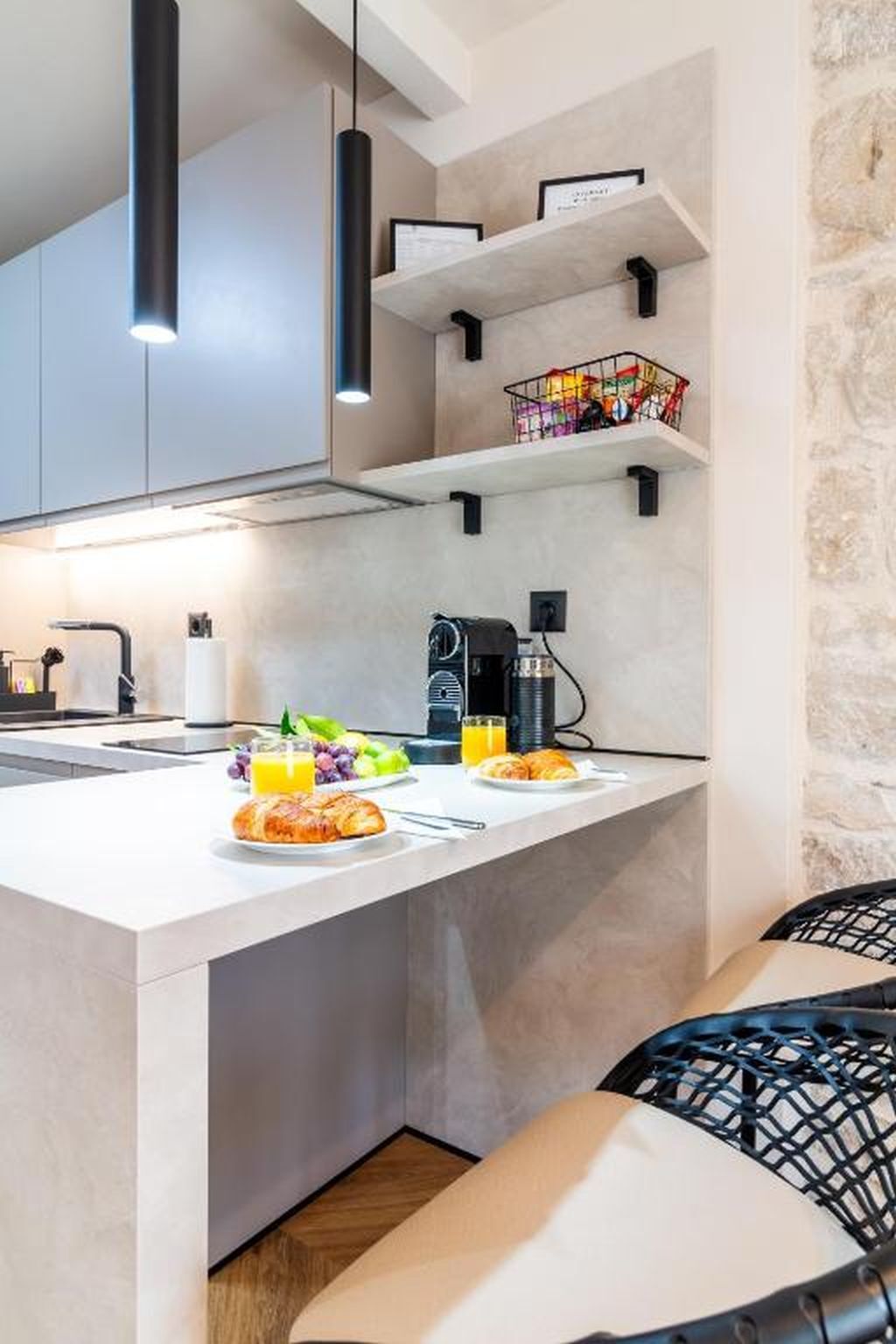 Apartments Centre In Stone House 115631-A1