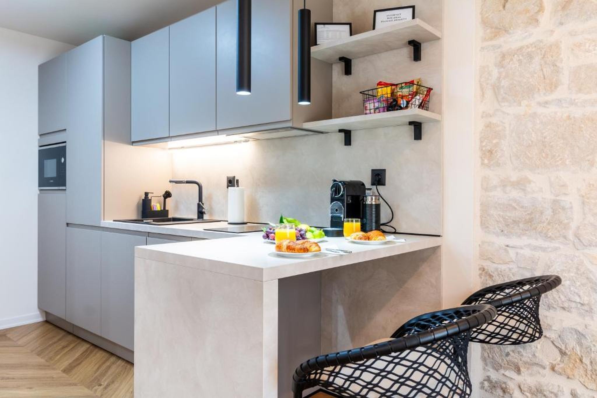 Apartments Centre In Stone House 115631-A1