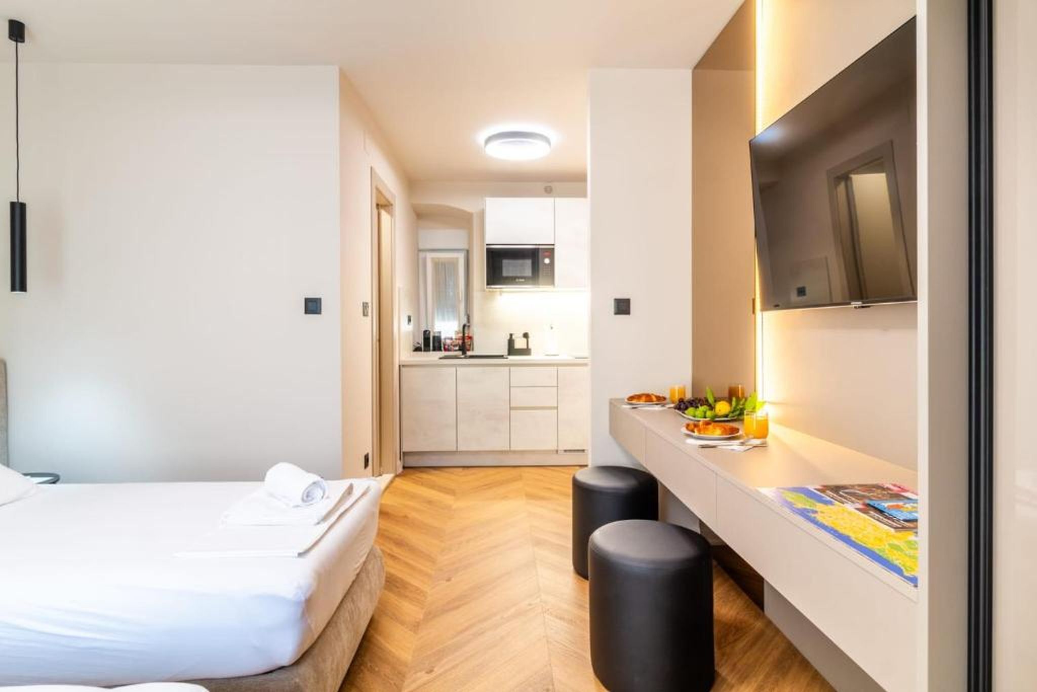 Apartments Centre In Stone House 115631-A2