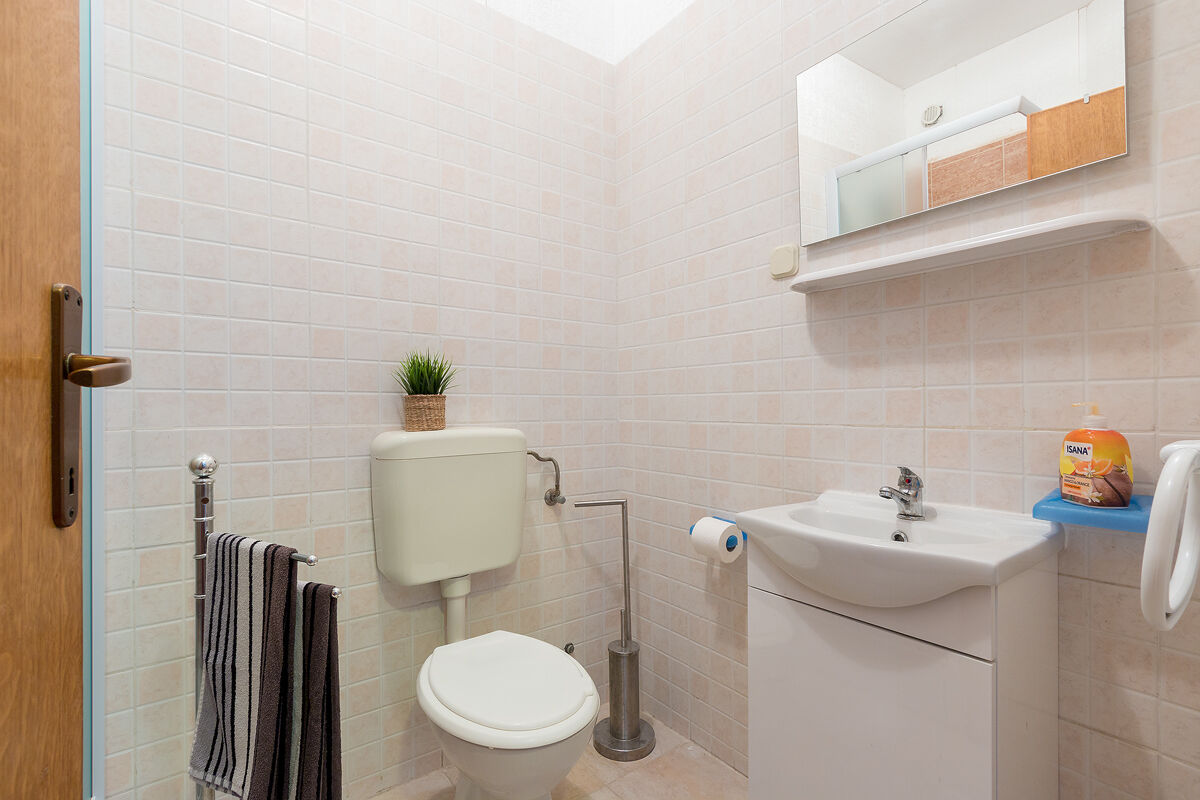 Apartment Ankica 70481-A1