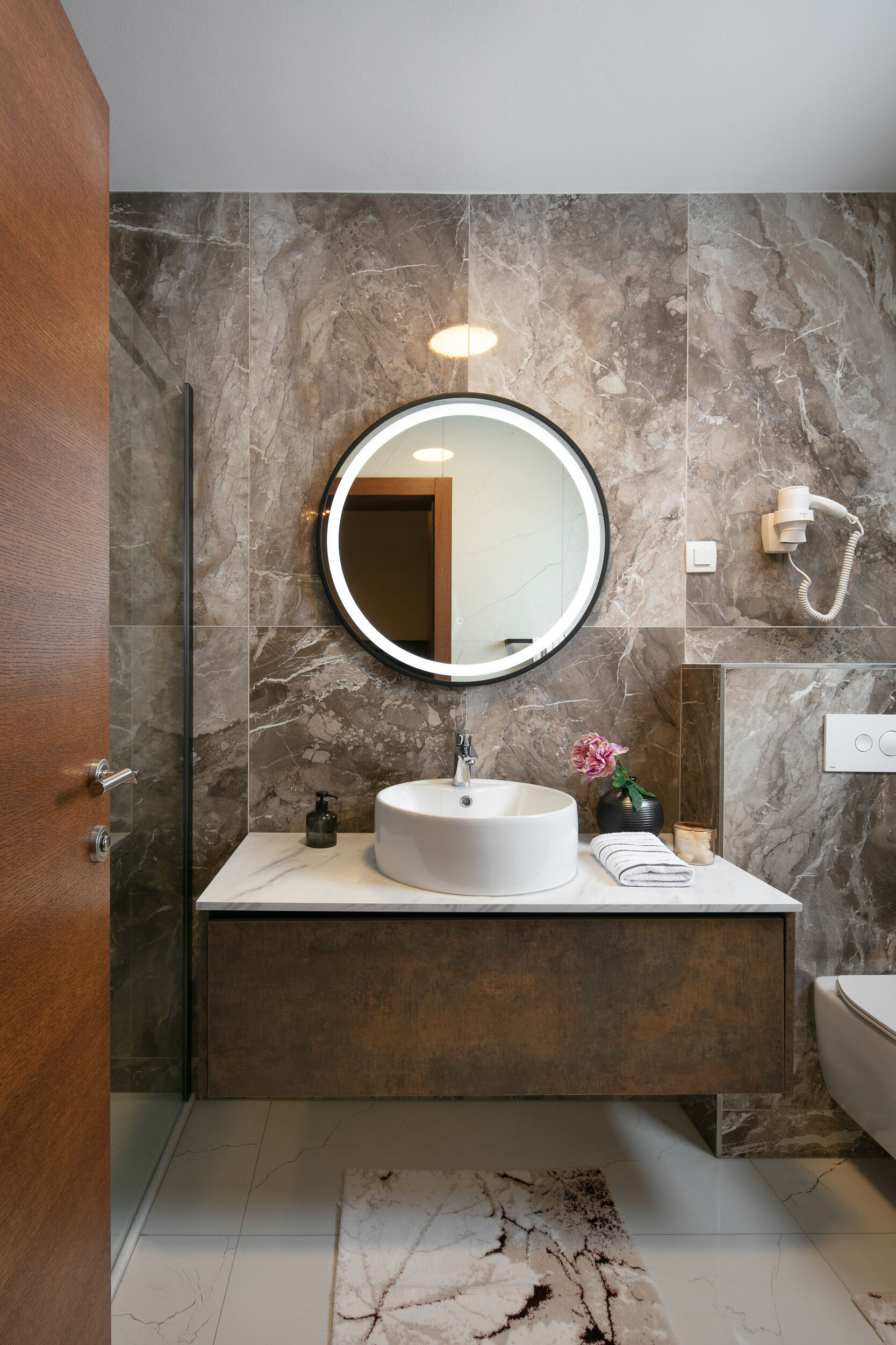 Villa Resort Malibu Imperial 64131-K1