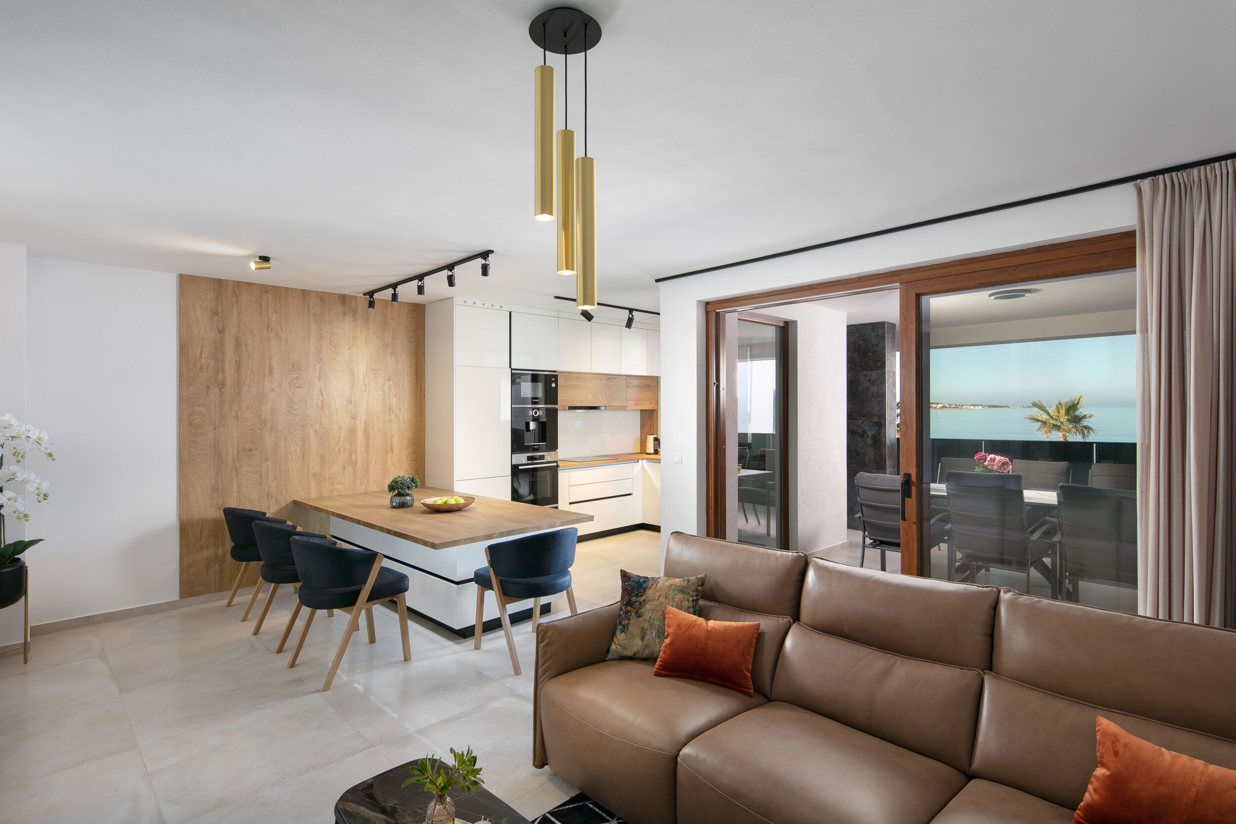 Villa Resort Malibu Imperial 64131-K1