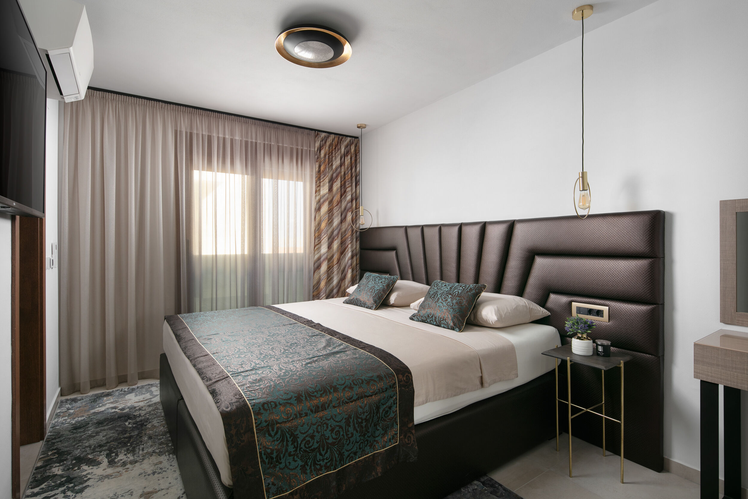 Villa Resort Malibu Imperial 64131-K1
