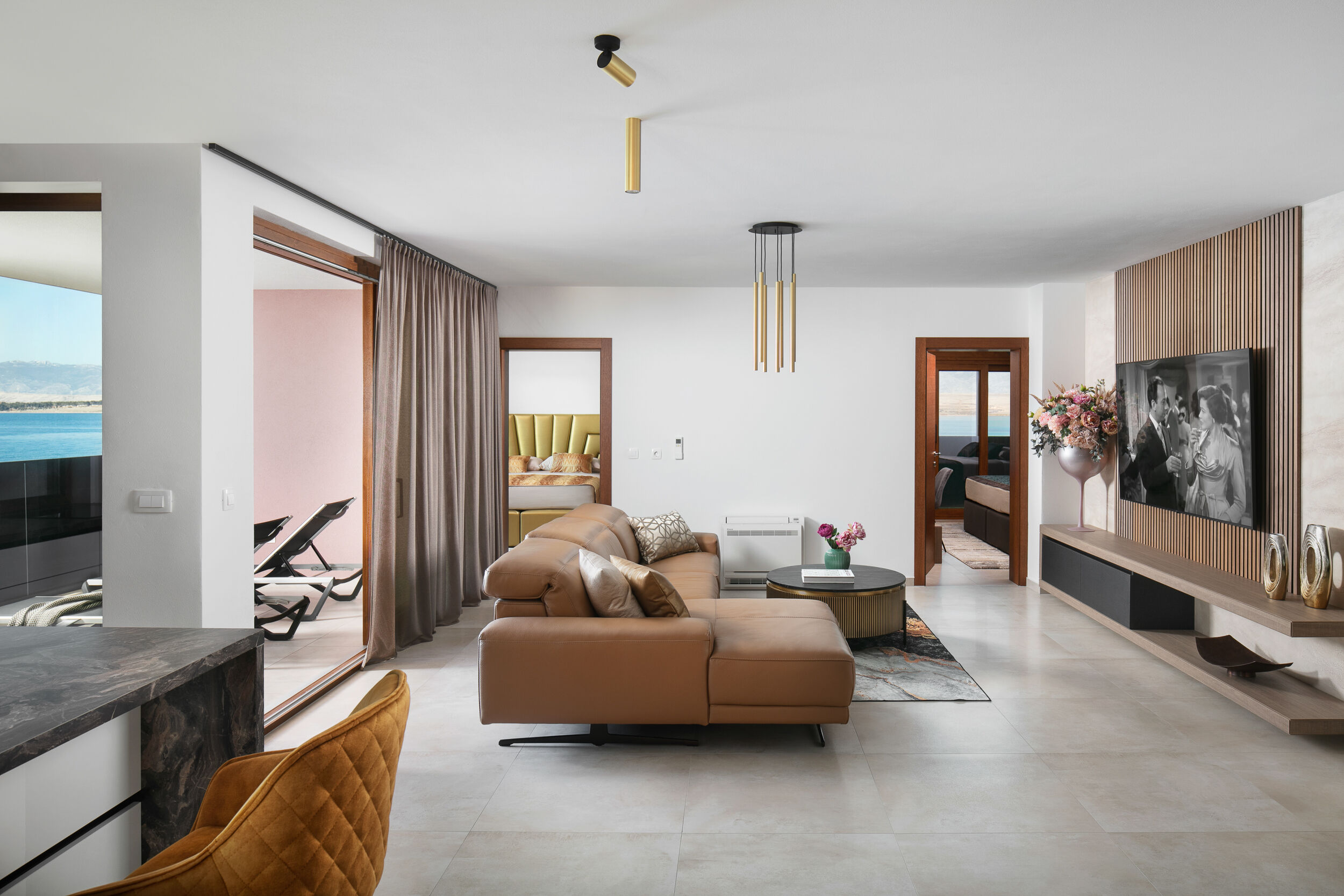 Villa Resort Malibu Imperial 64131-K1