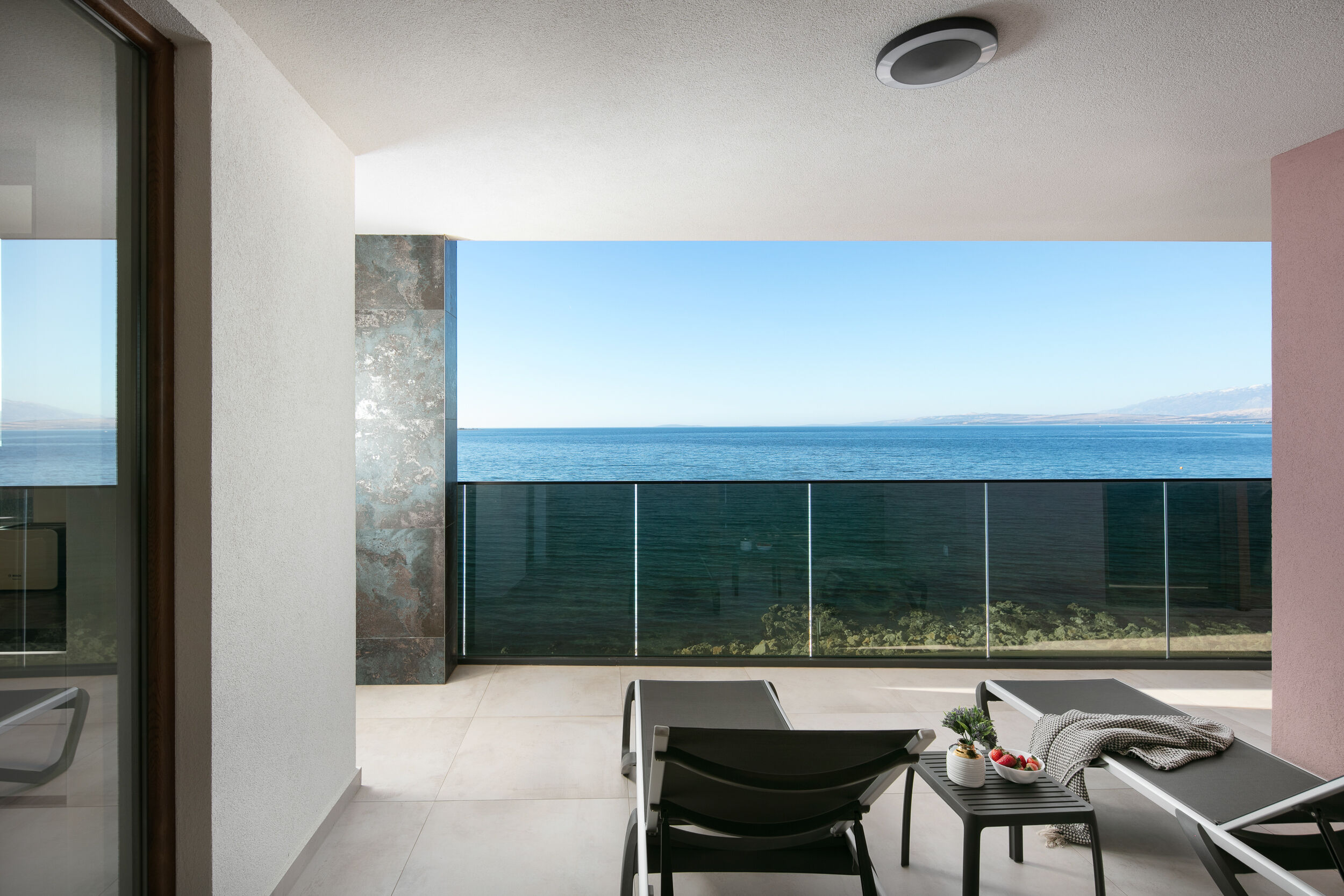 Villa Resort Malibu Imperial 64131-K1