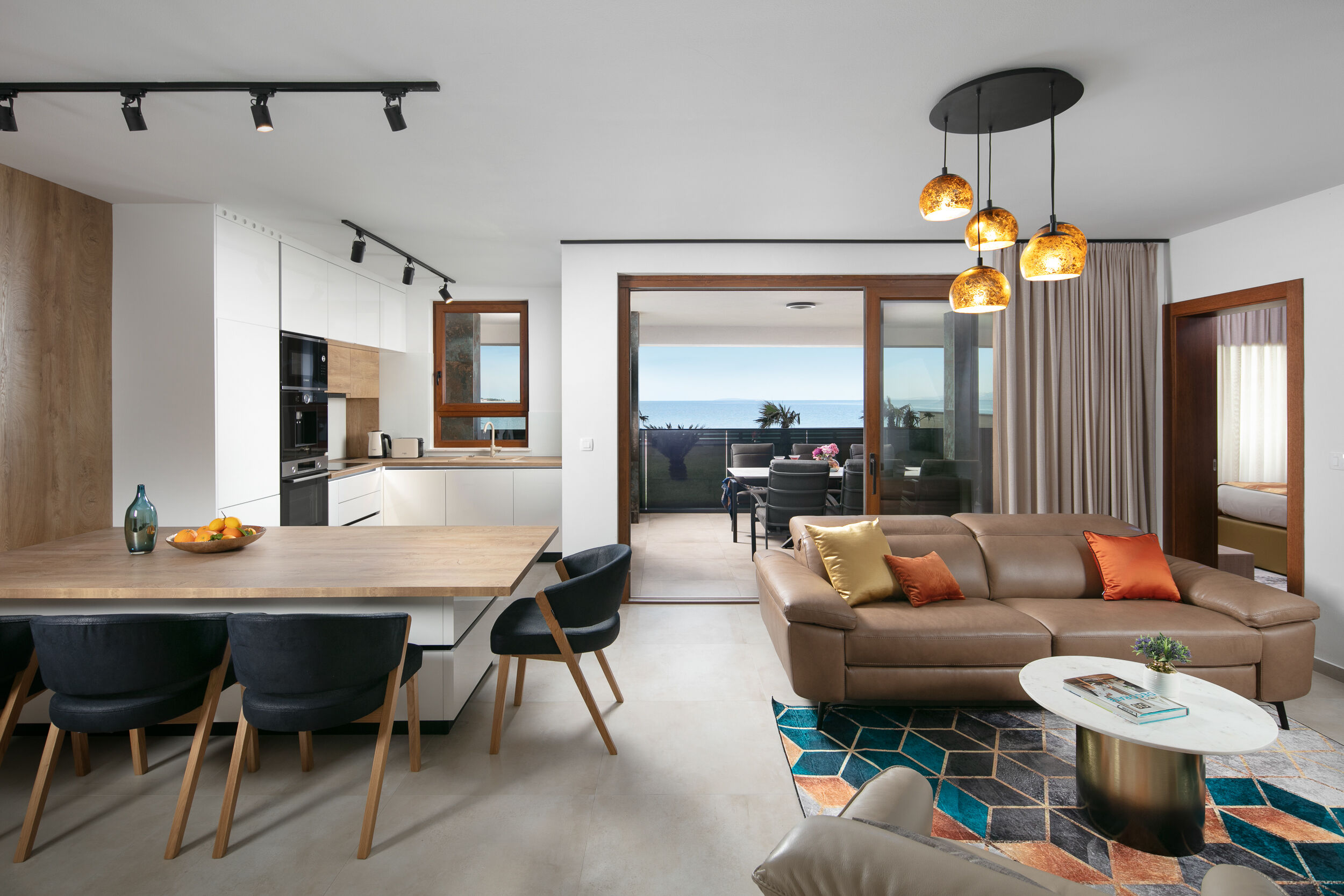 Villa Resort Malibu Imperial 64131-K1