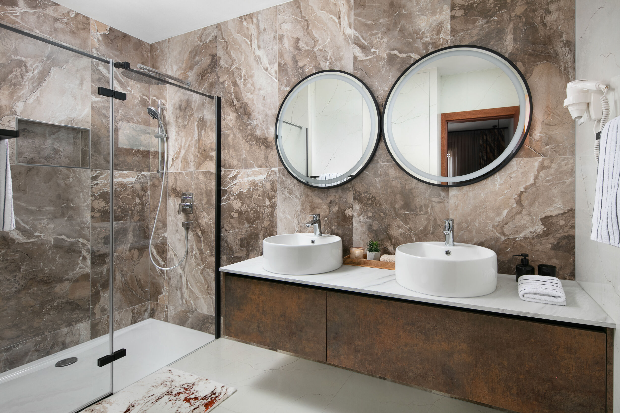 Villa Resort Malibu Imperial 64131-K1