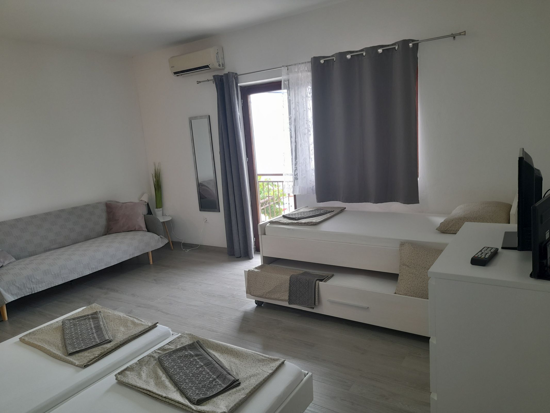 Apartments Stipe 29371-A2