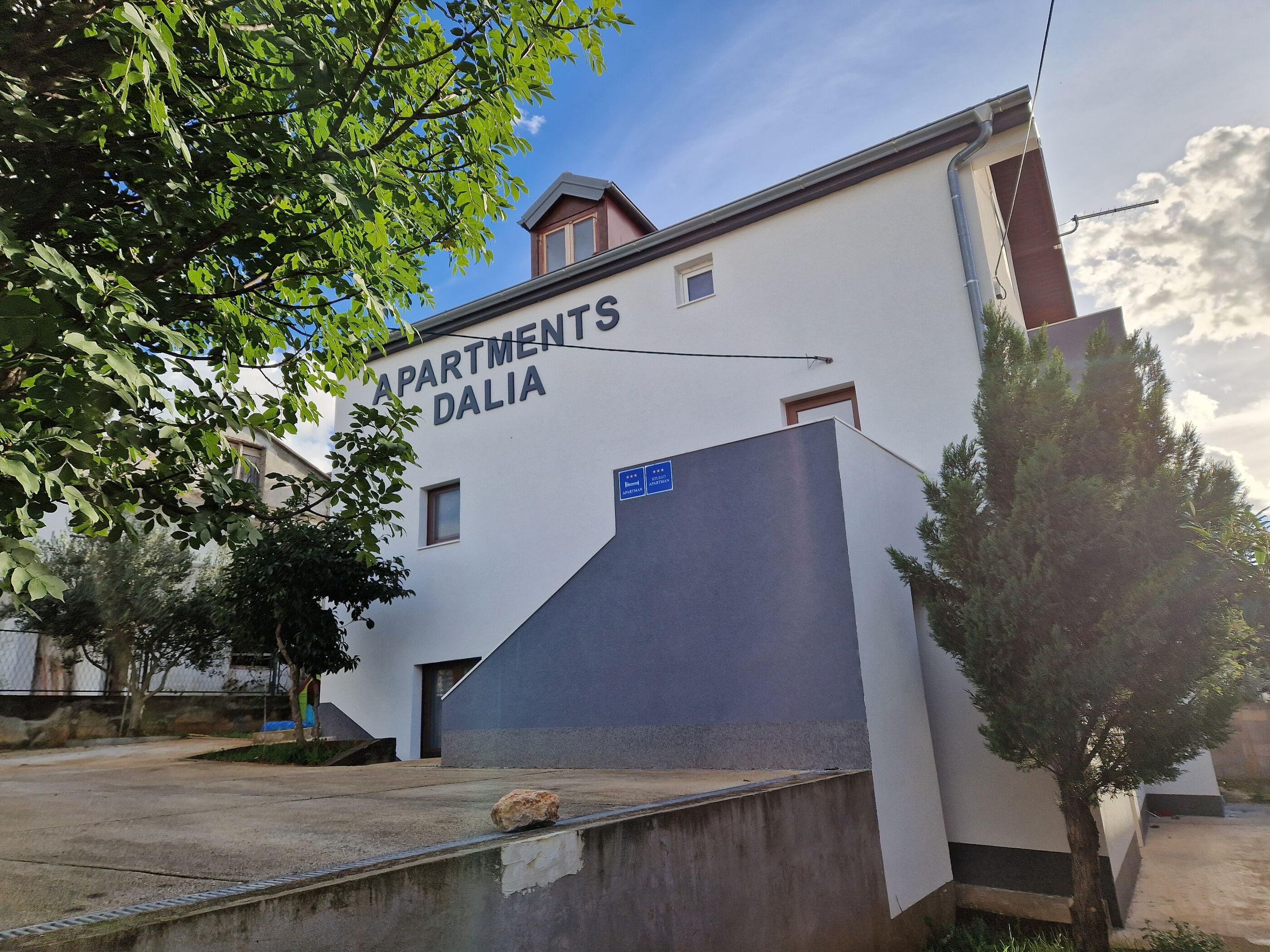 Apartments Jenny 11205-A2