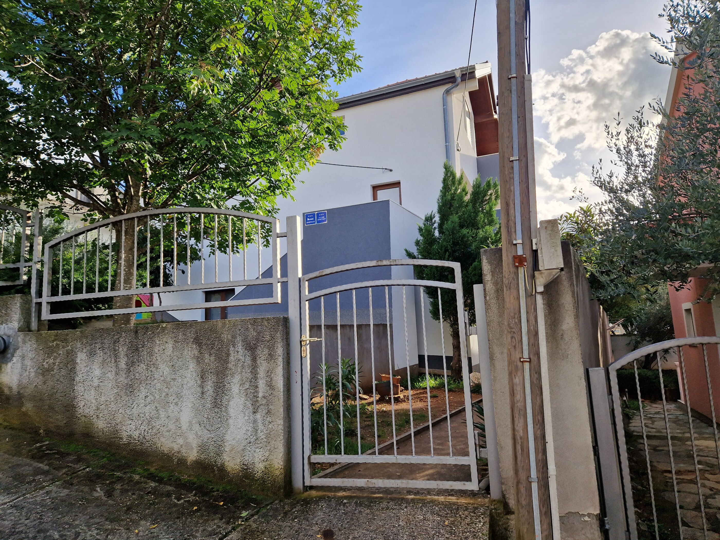 Apartments Jenny 11205-A2