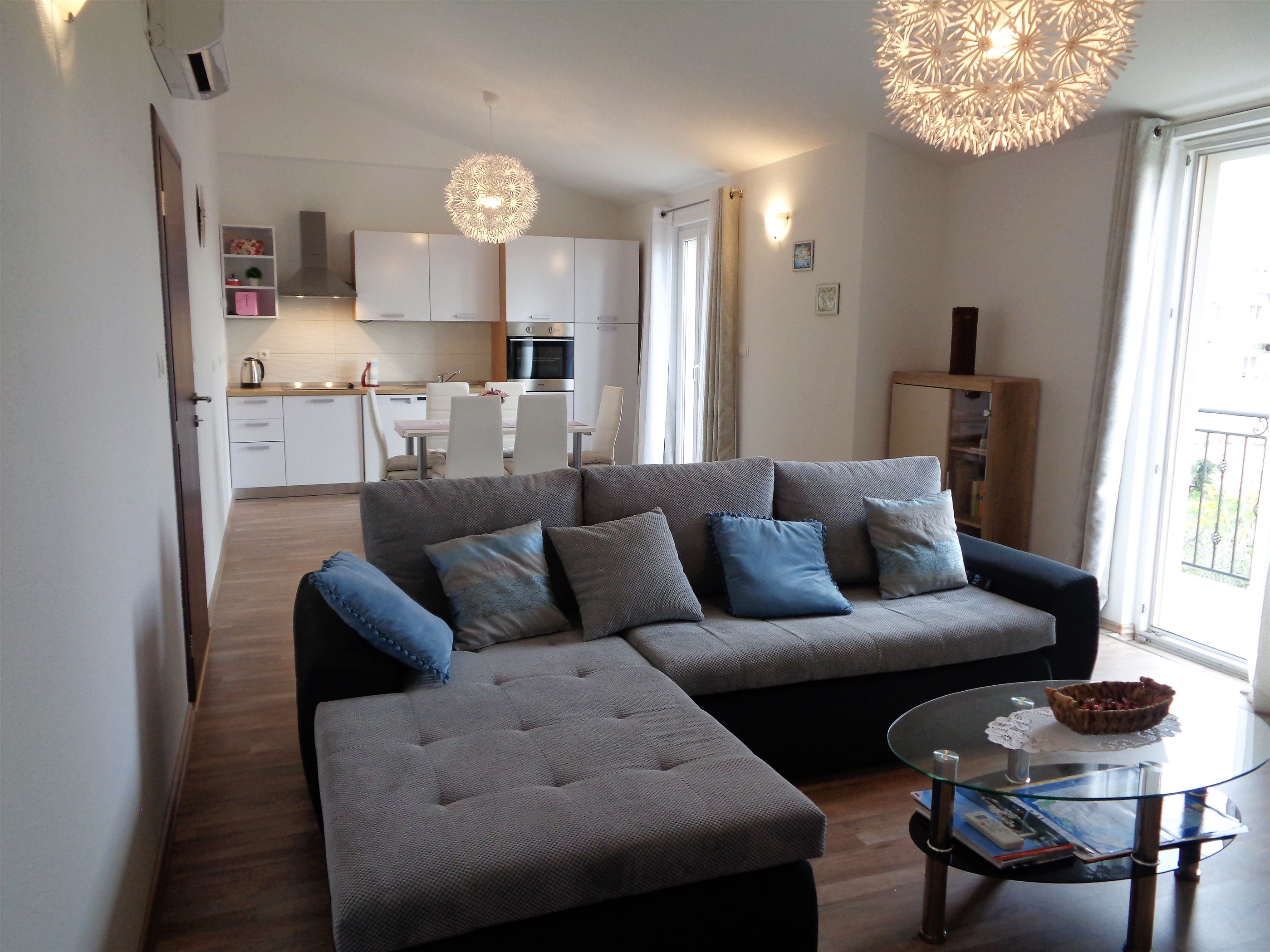 Apartment Damir 11076-A1