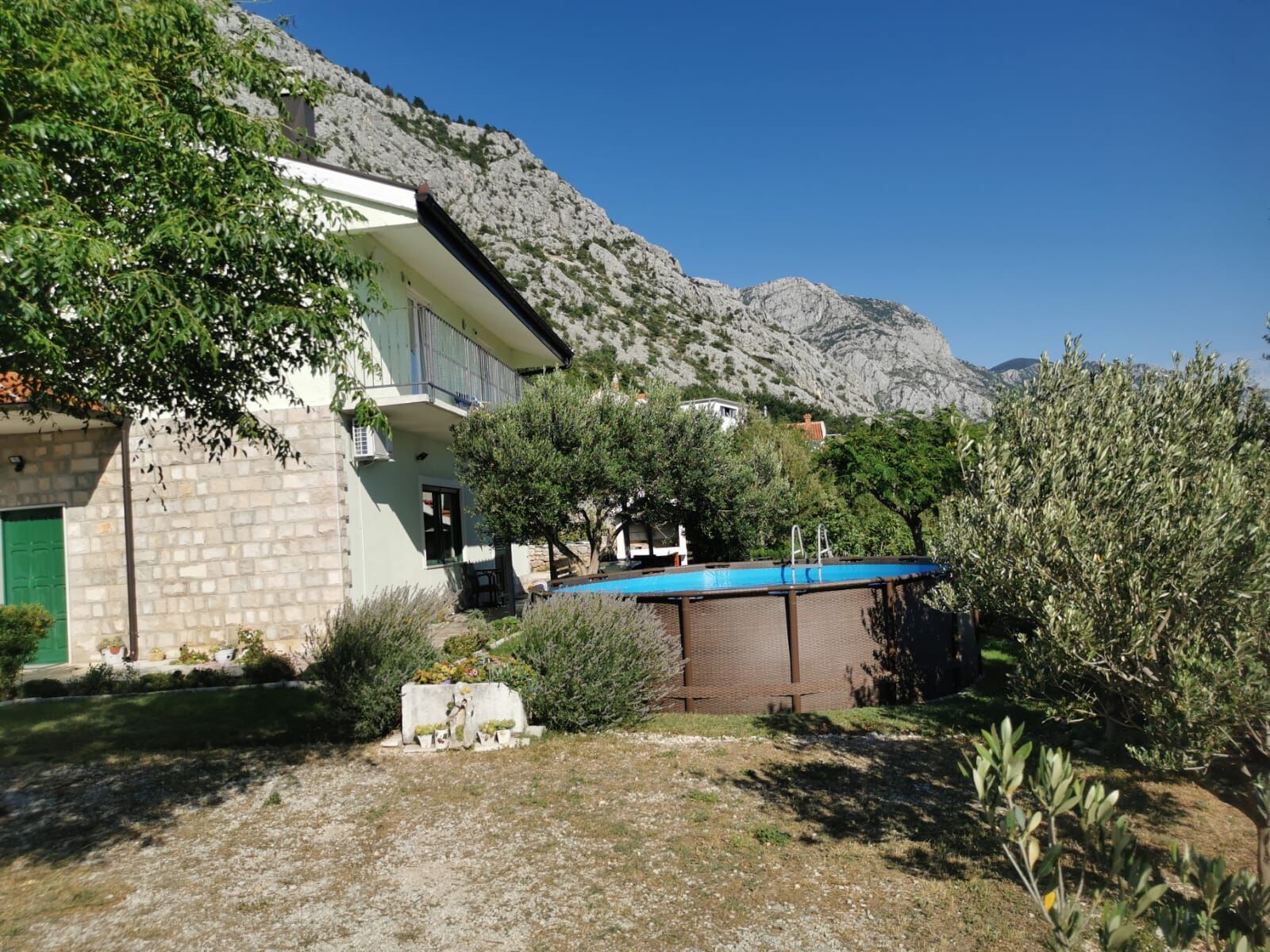 Apartment Ivo 107011-A1
