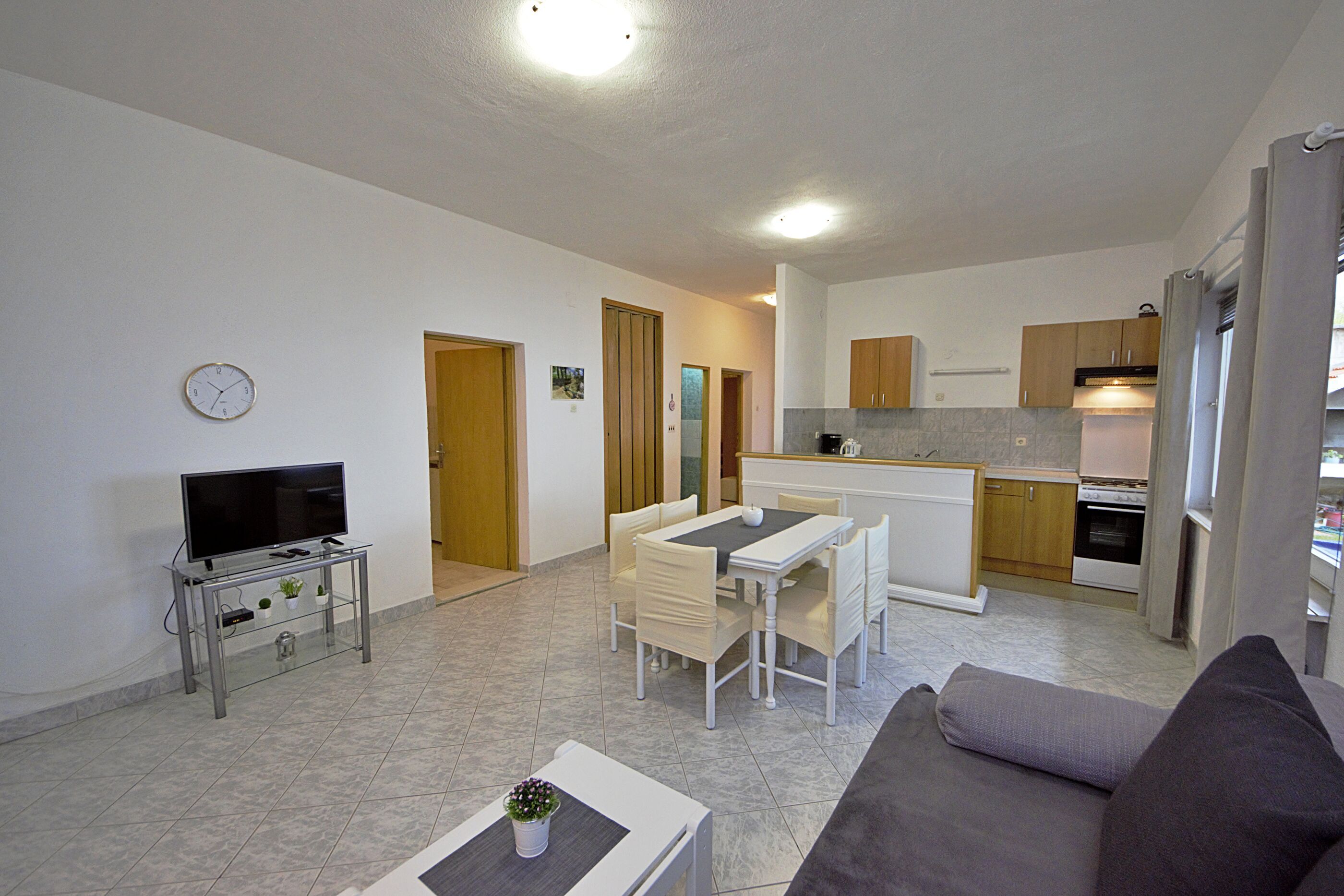 Apartment Ivo 107011-A1