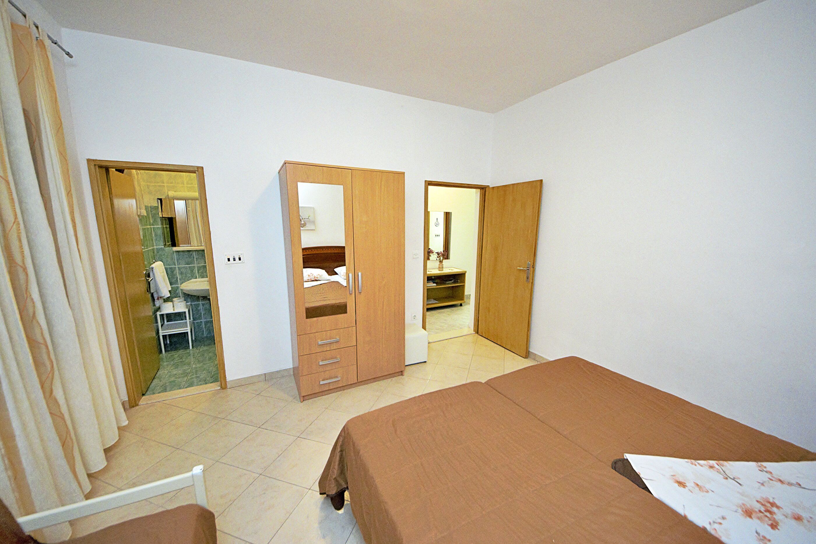 Apartment Ivo 107011-A1