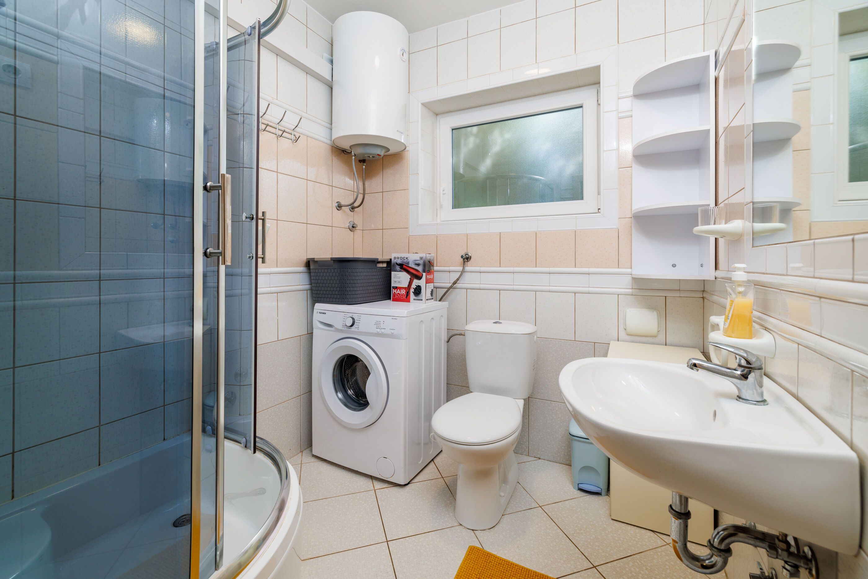 Apartments Pinty 62836-A1