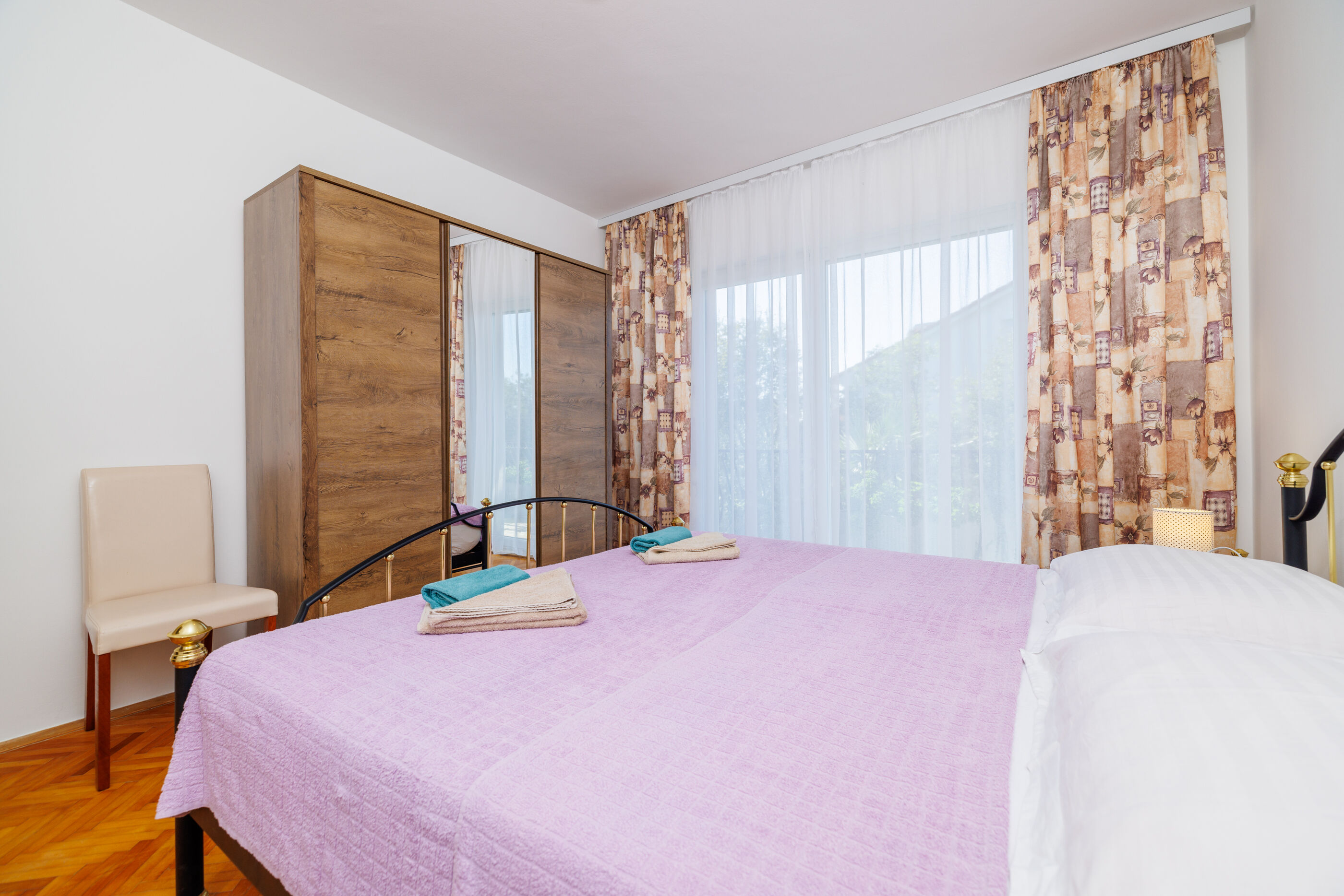 Apartments Pinty 62836-A2