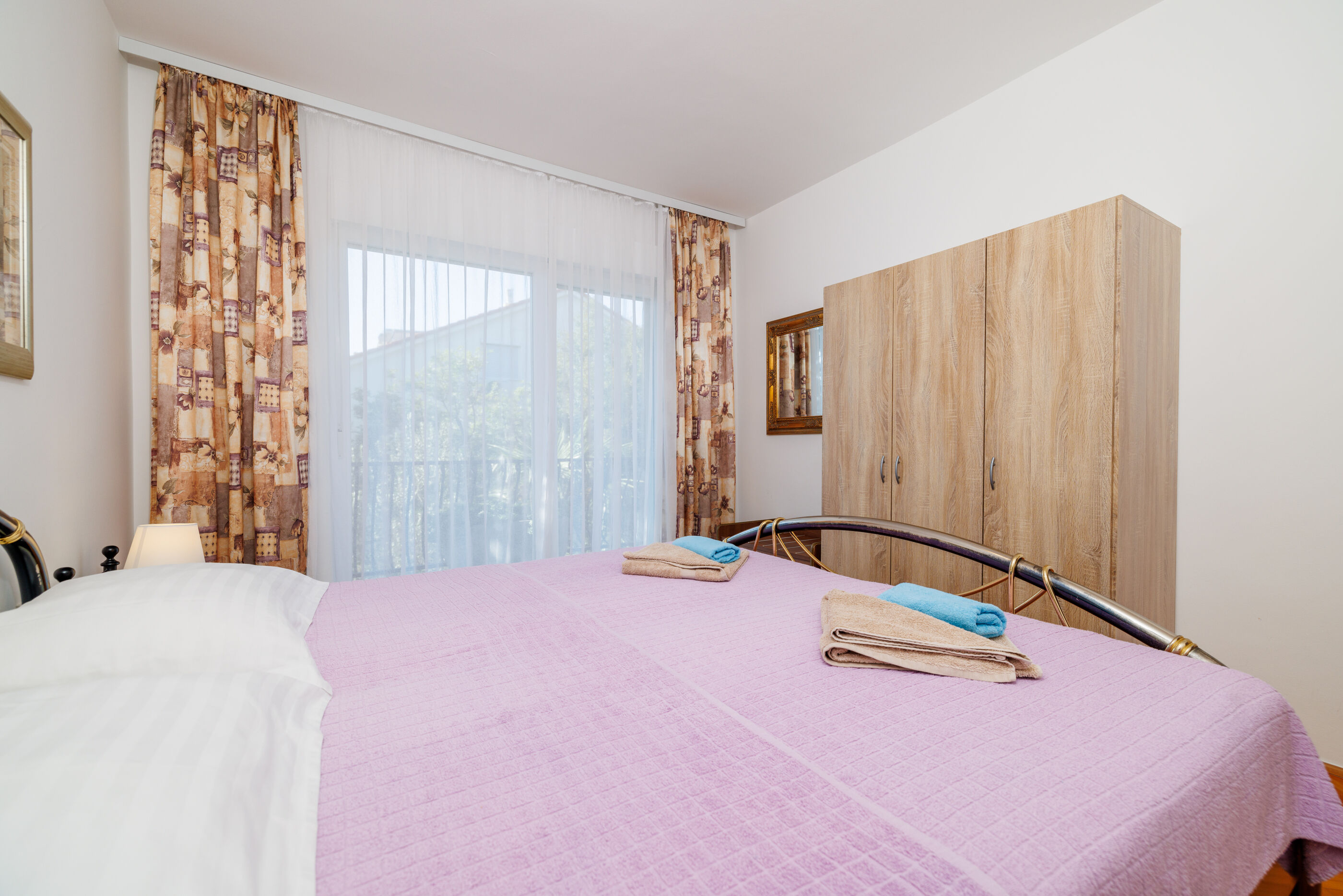 Apartments Pinty 62836-A2