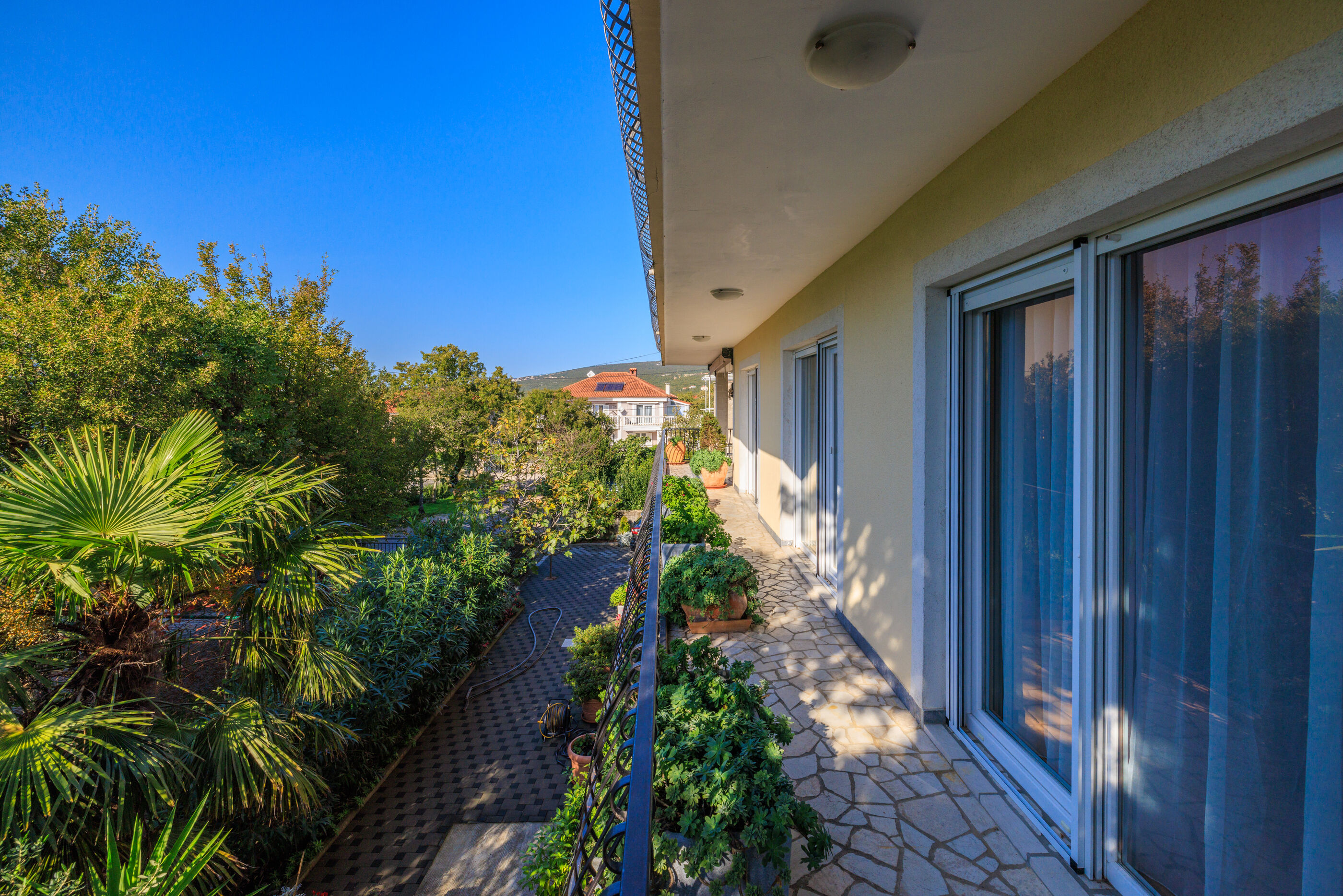 Apartments Pinty 62836-A2