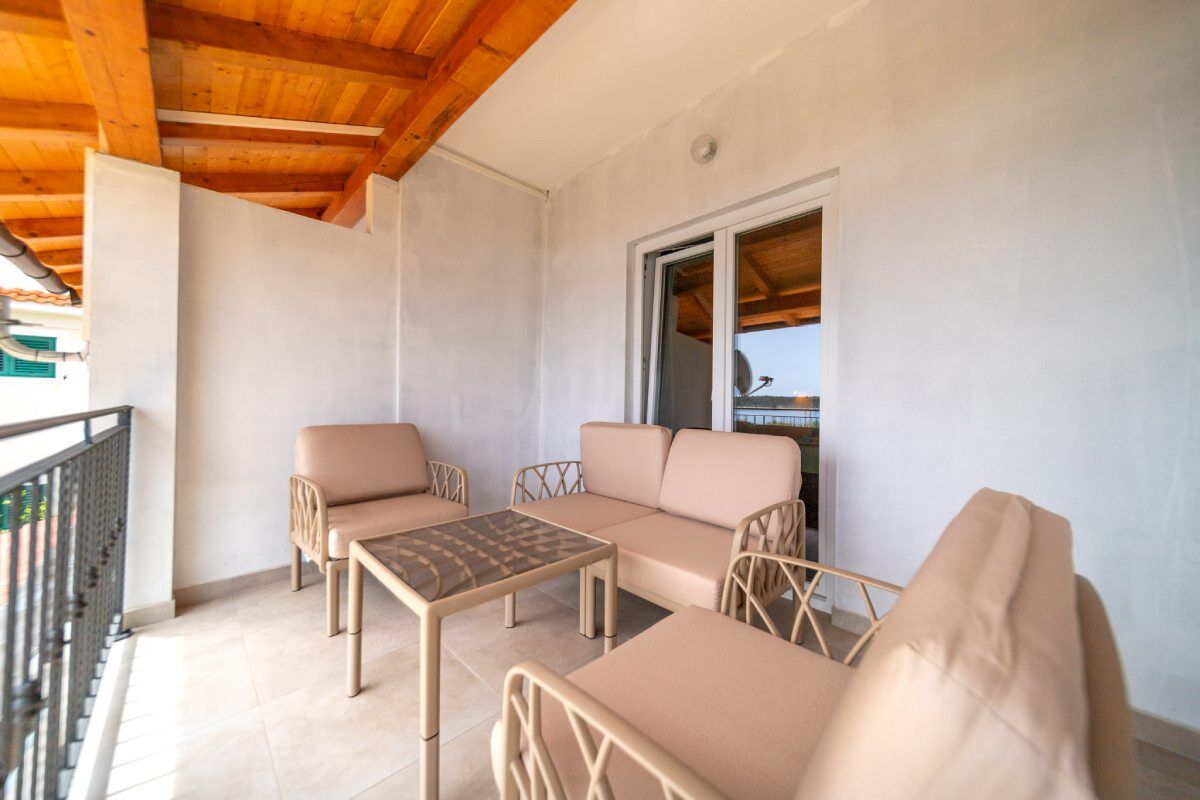 Apartments Marinko 60001-A4
