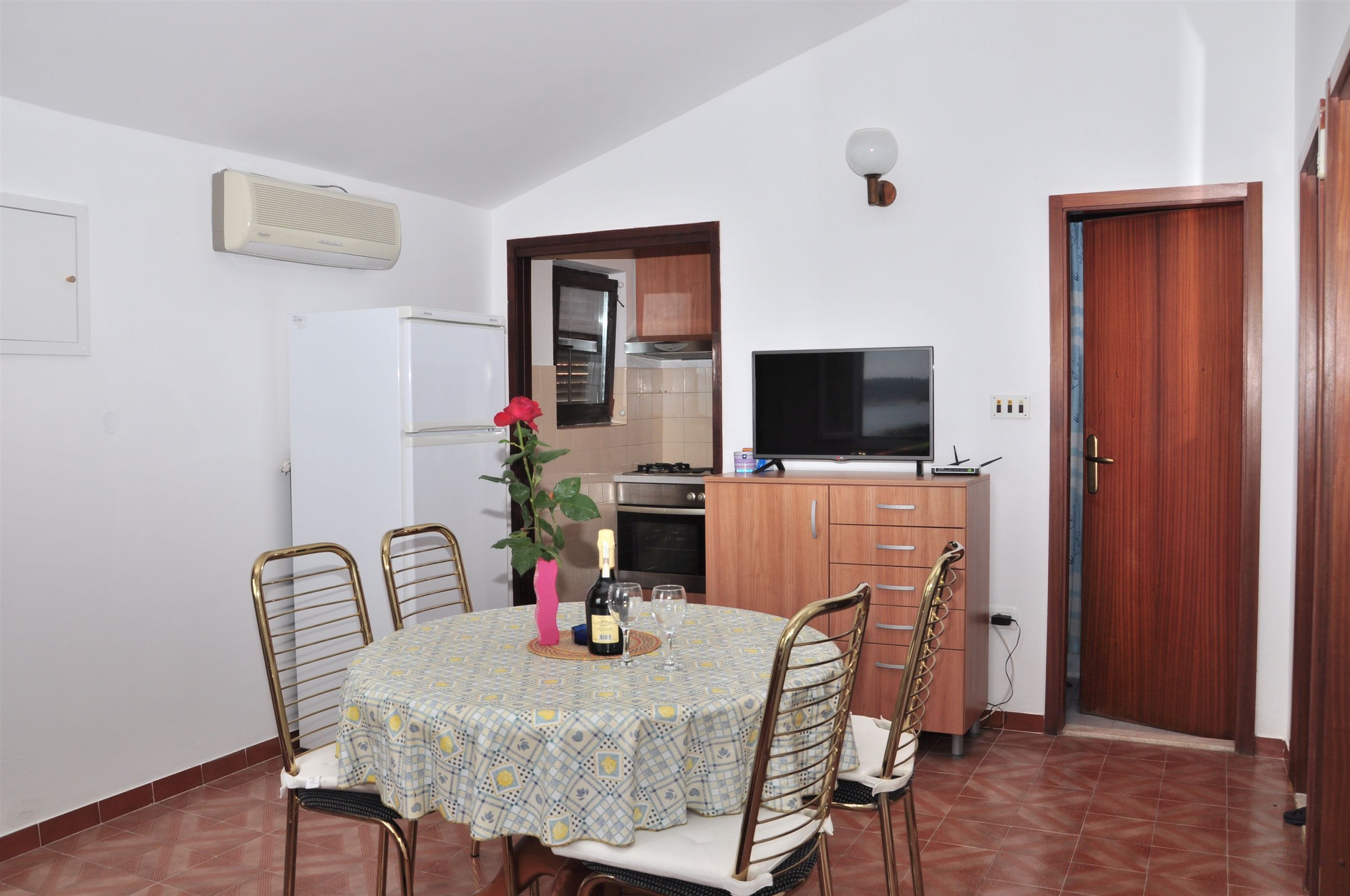 Apartments Bibi 11162-A2