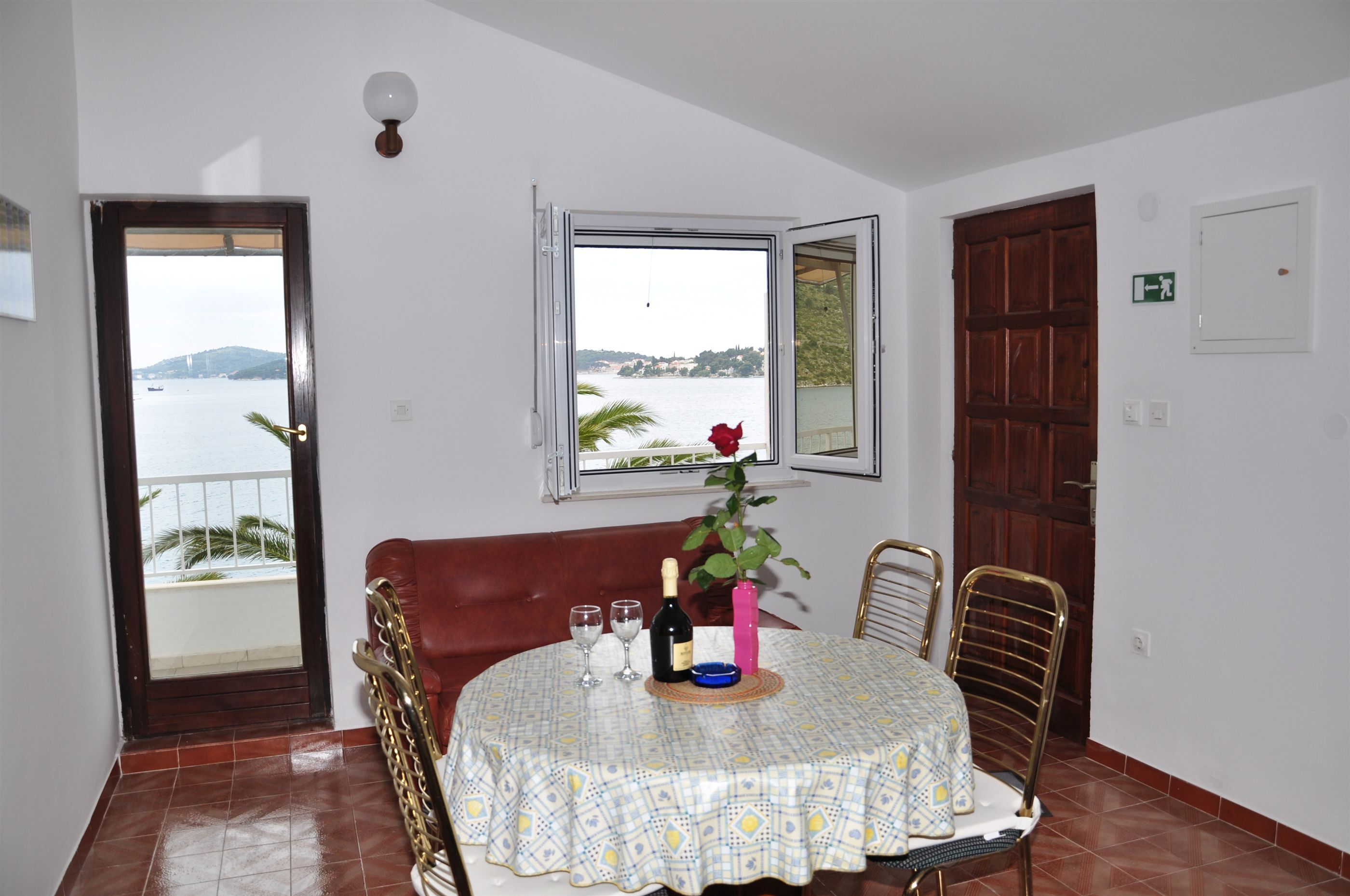 Apartments Bibi 11162-A2