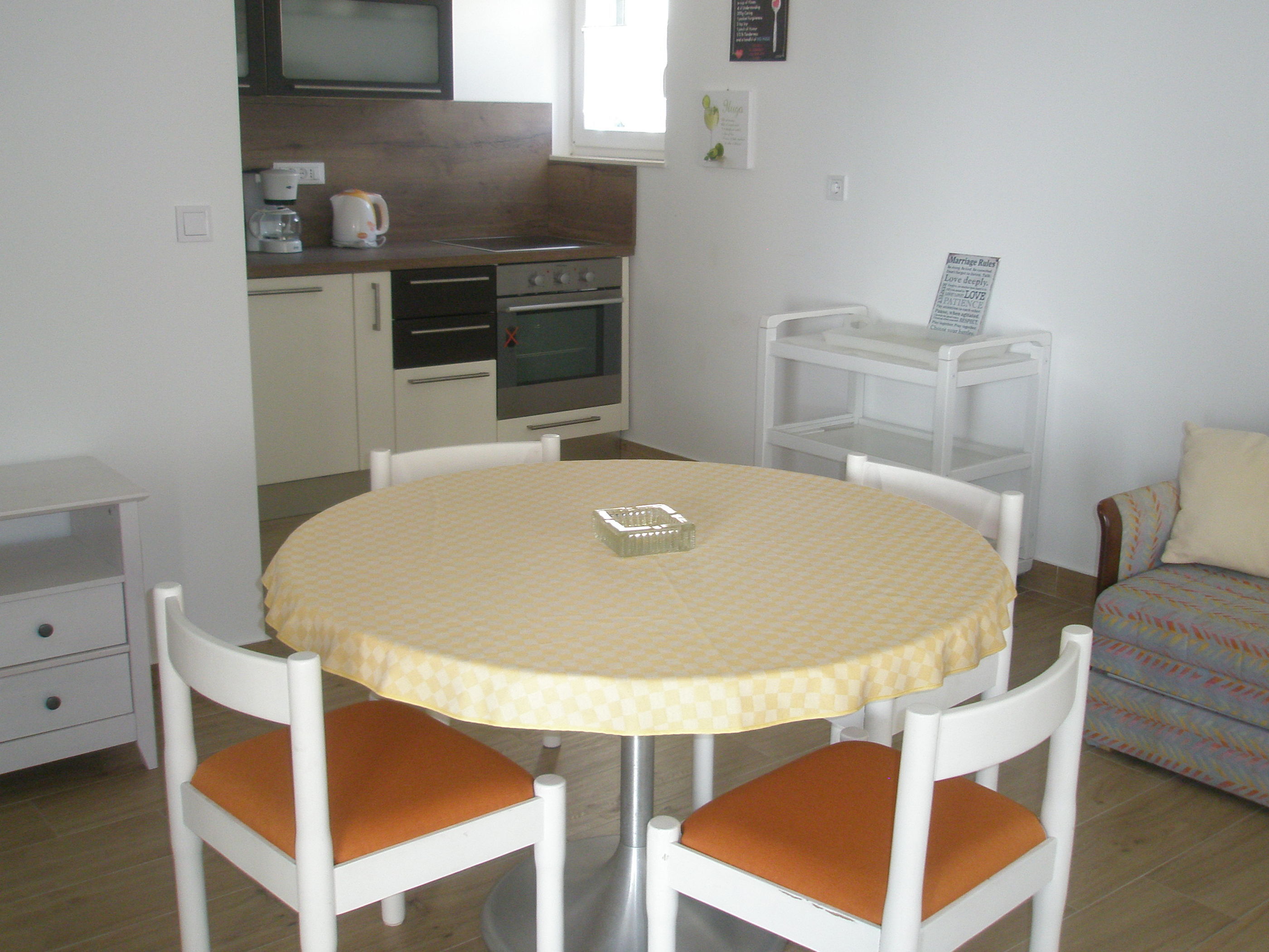 Apartments Mateo 104921-A1