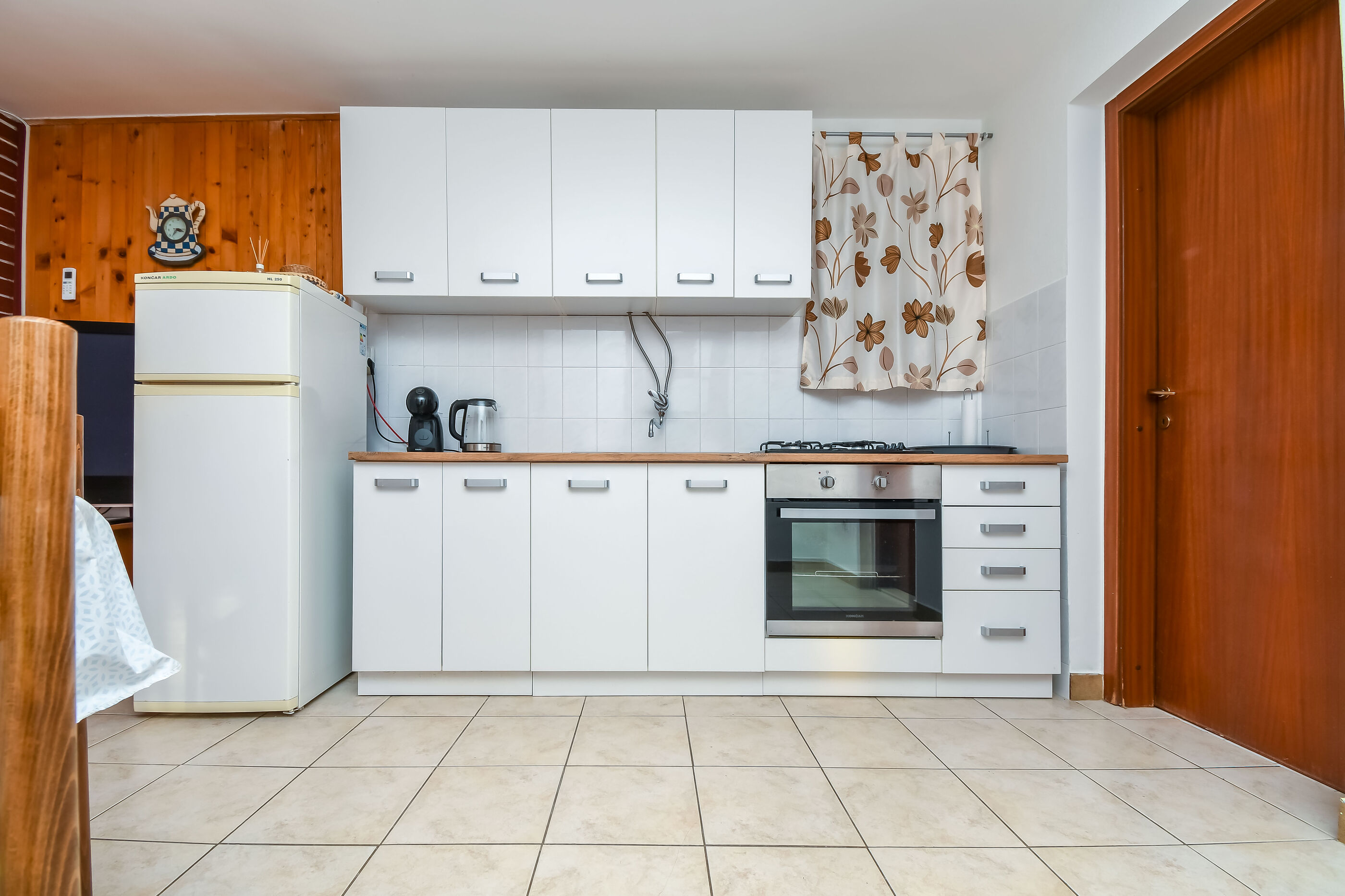 Apartments Quiet 58611-A2