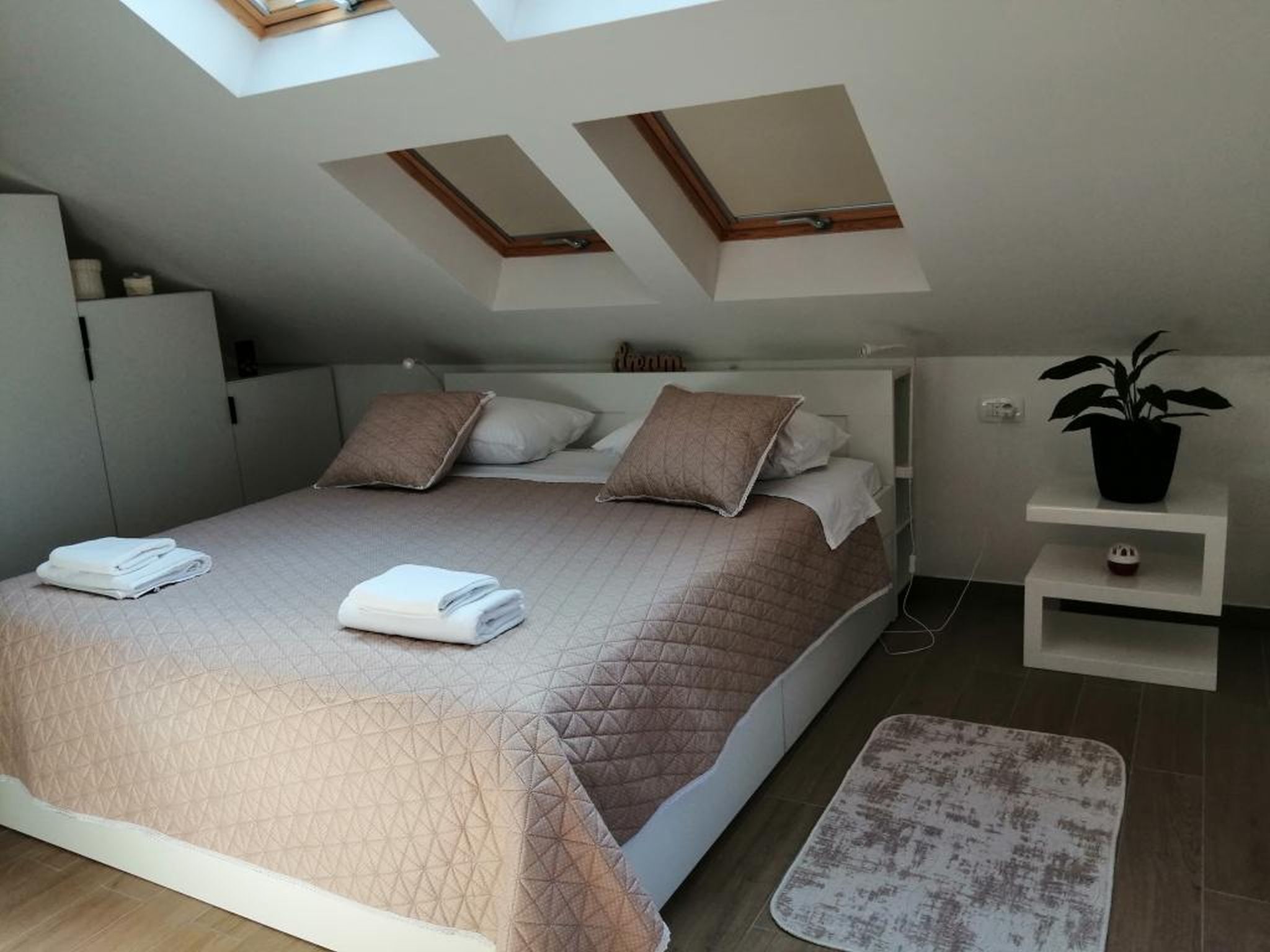 House Mande & Kate 115801-K1