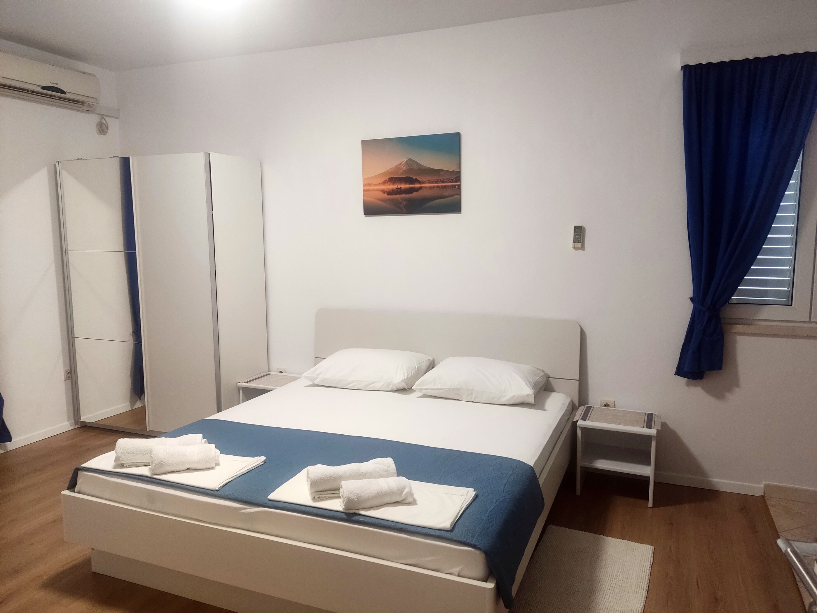 Apartments Mat 10294-A2