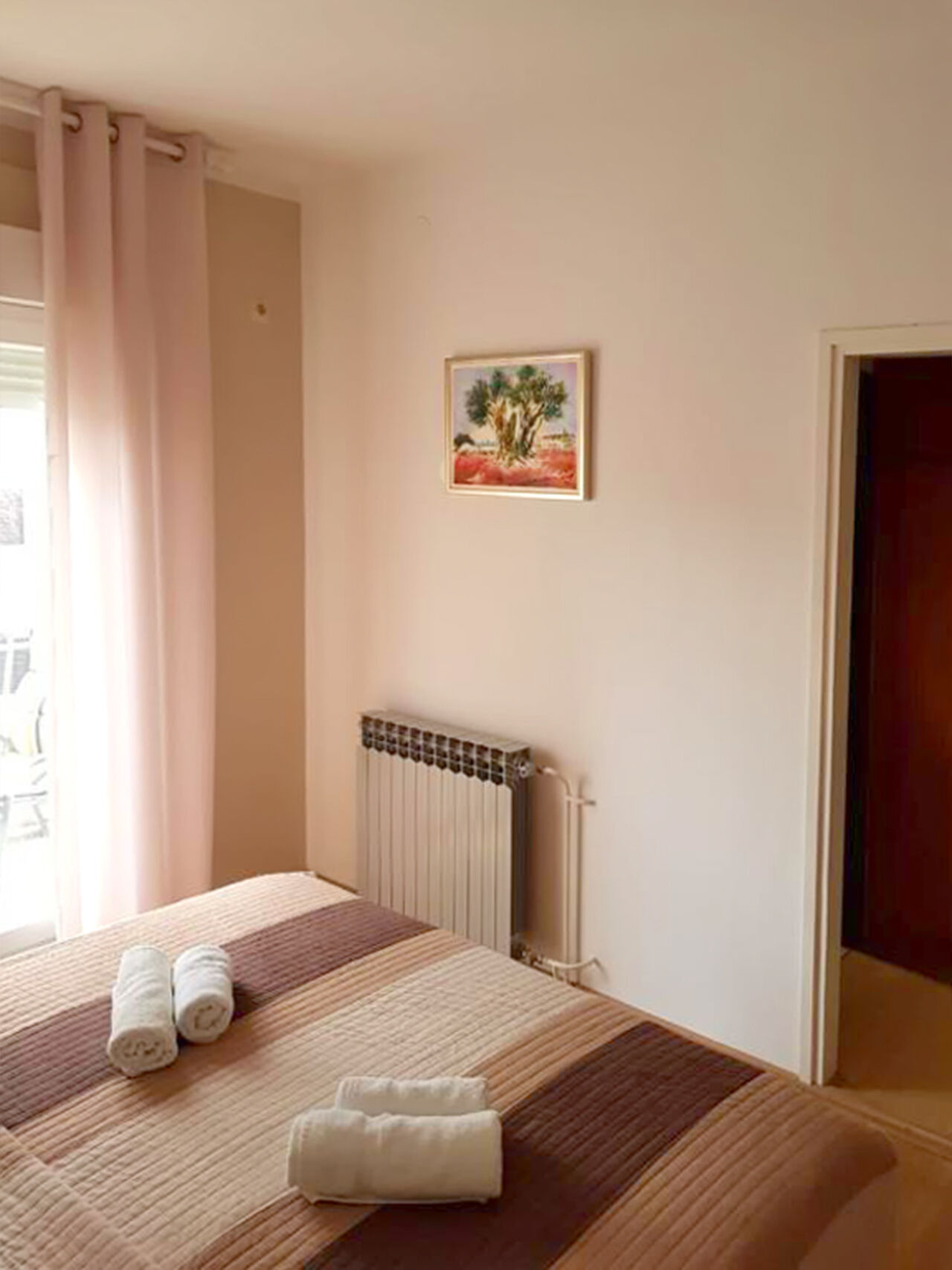Apartments and Rooms Neda 115831-A1