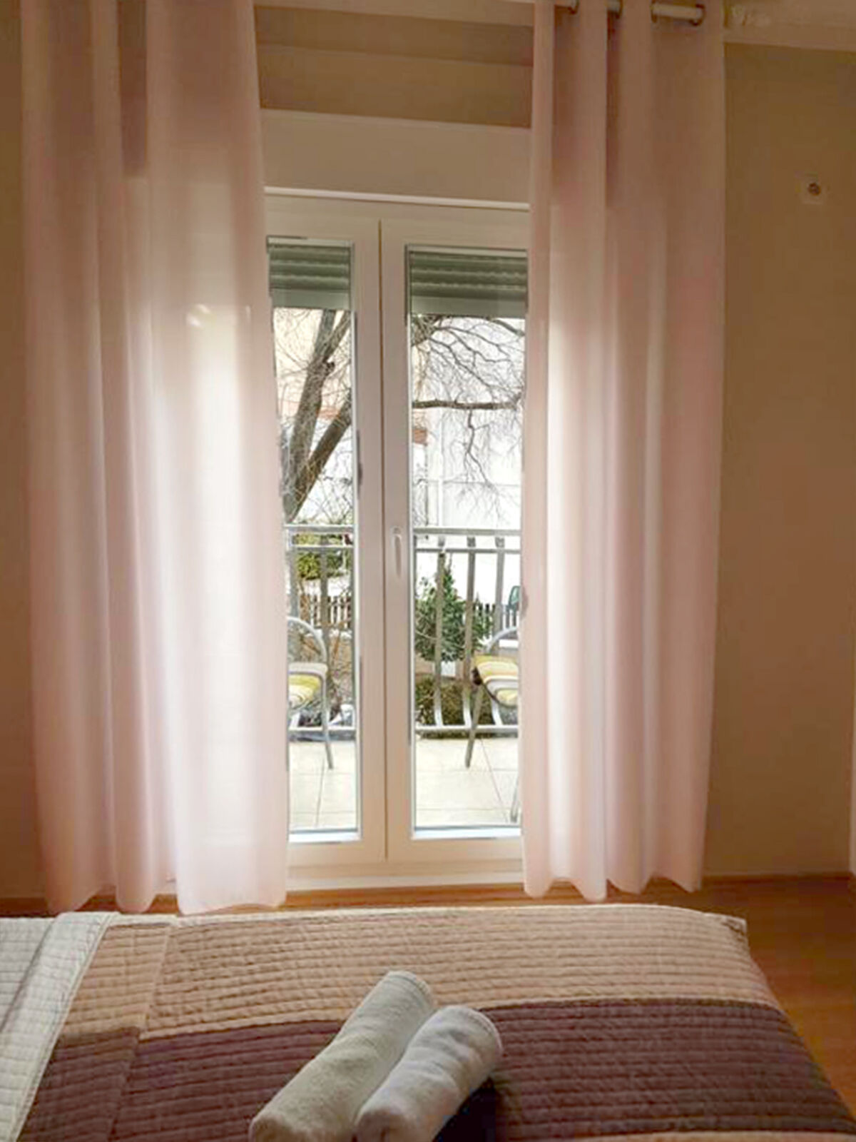 Apartments and Rooms Neda 115831-A1