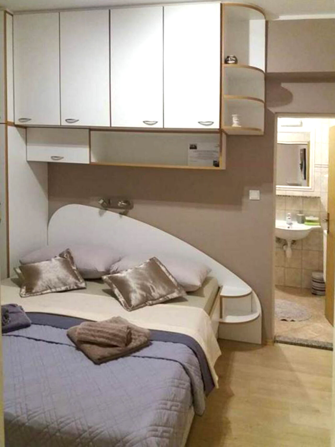 Apartments and Rooms Neda 115831-A2